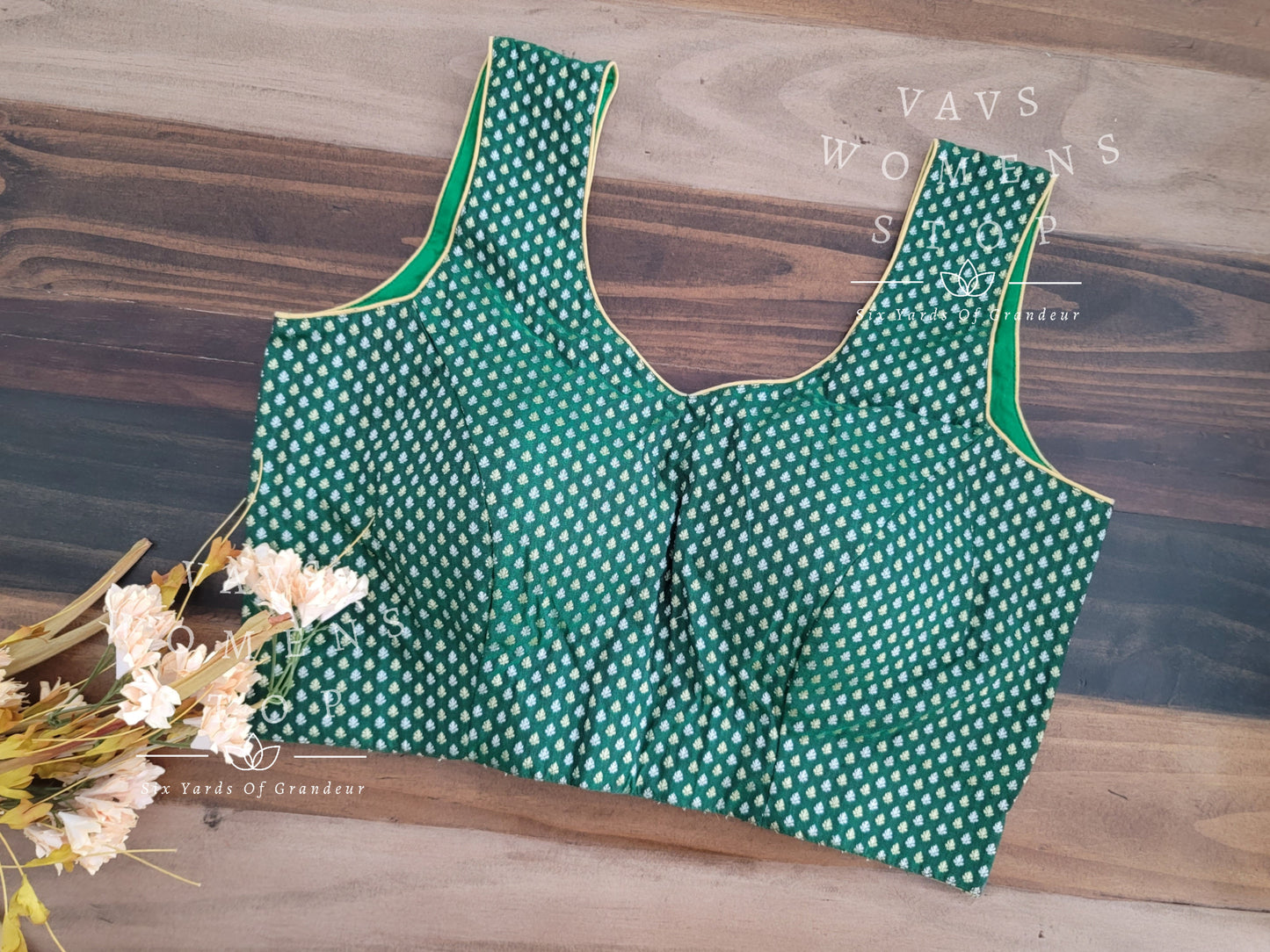Sleeveless Benarasi Blouse
