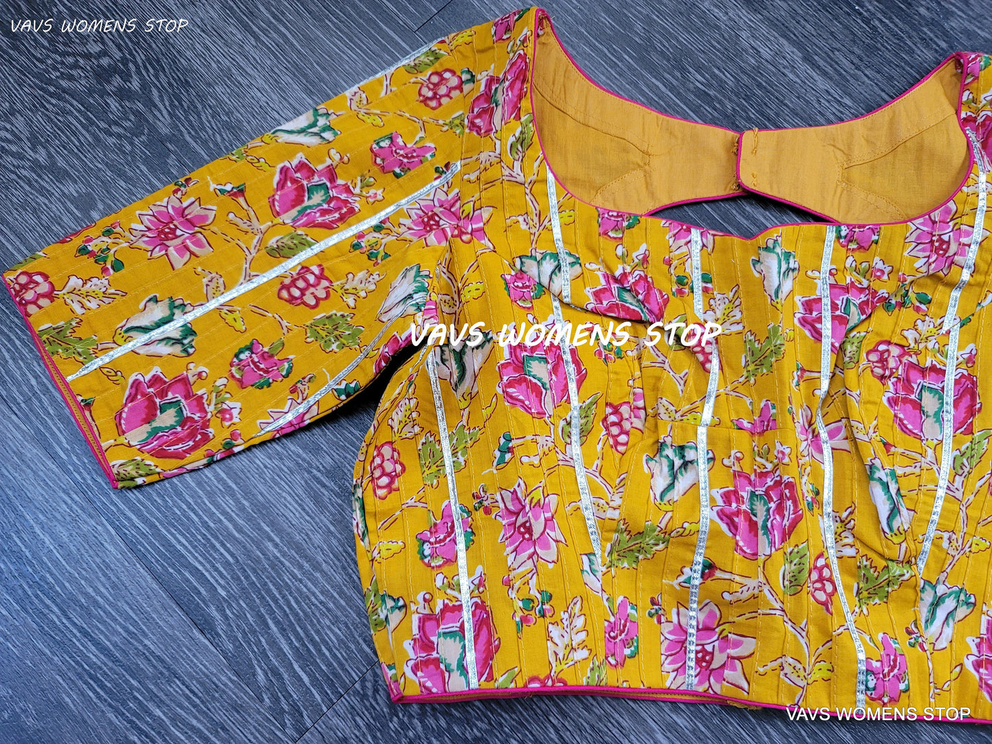 Floral Prints Cotton Saree Blouse