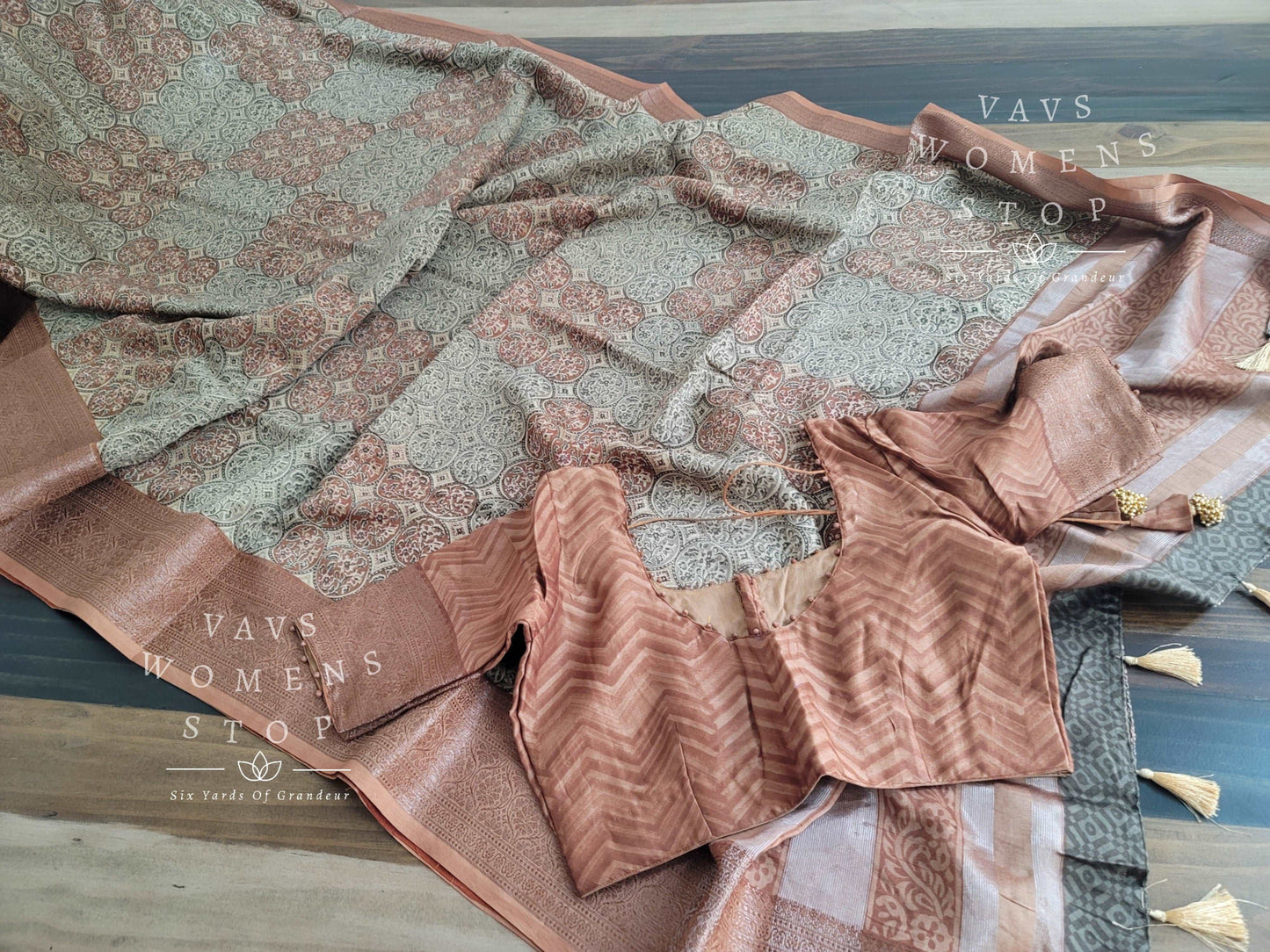 Ajrakh Printed Fancy Linen Cotton Saree - Blouse