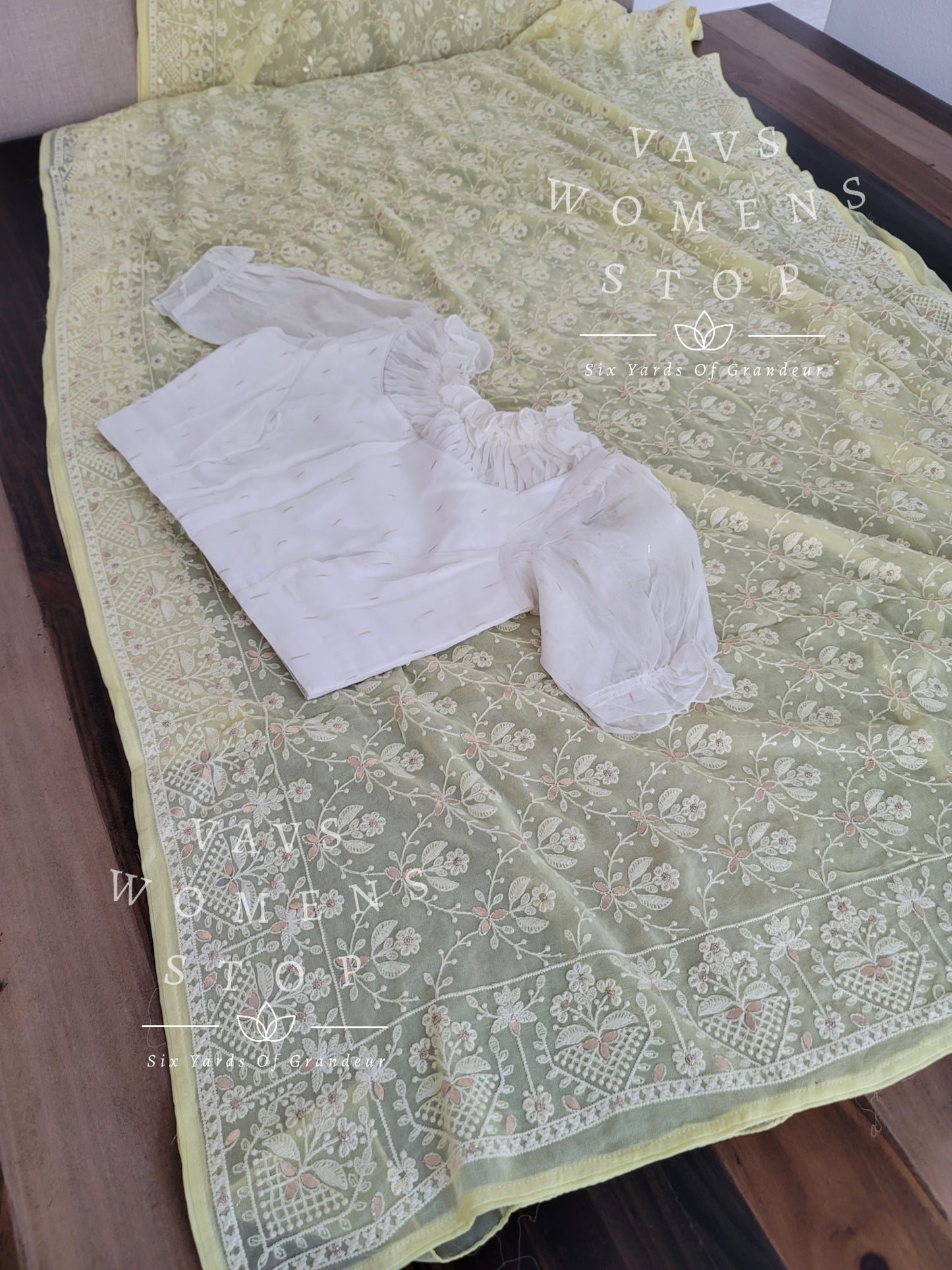 Pure Viscose Chikankari Georgette Gotta Patti Work Embroidery Saree - Blouse