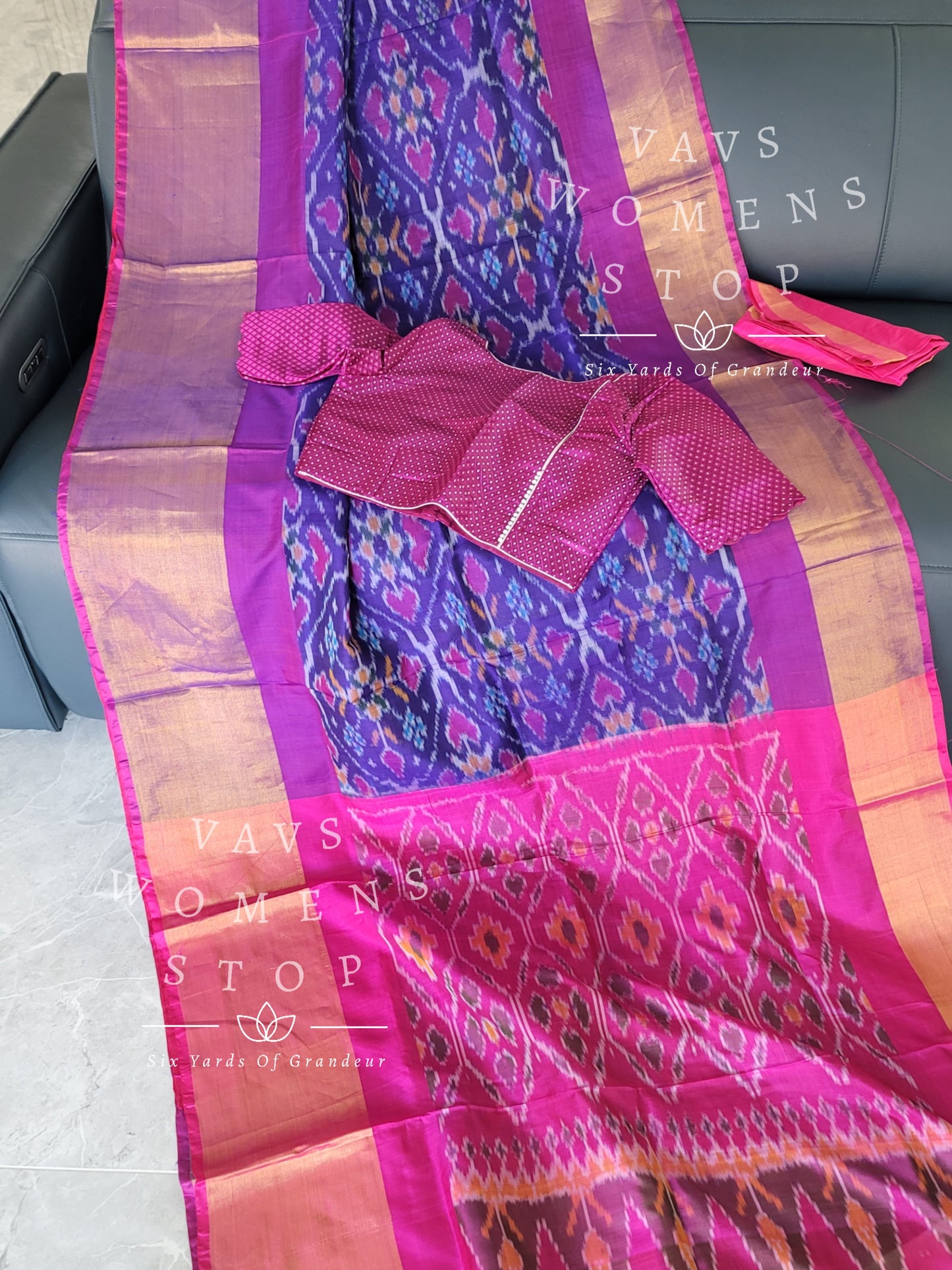 Pure Uppada Pochampally Silk Saree - Pure Benarasi Blouse