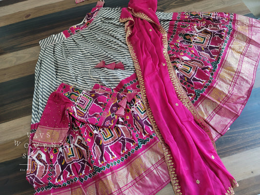 Munga Benarasi Patola Half Saree/ Lehenga Set