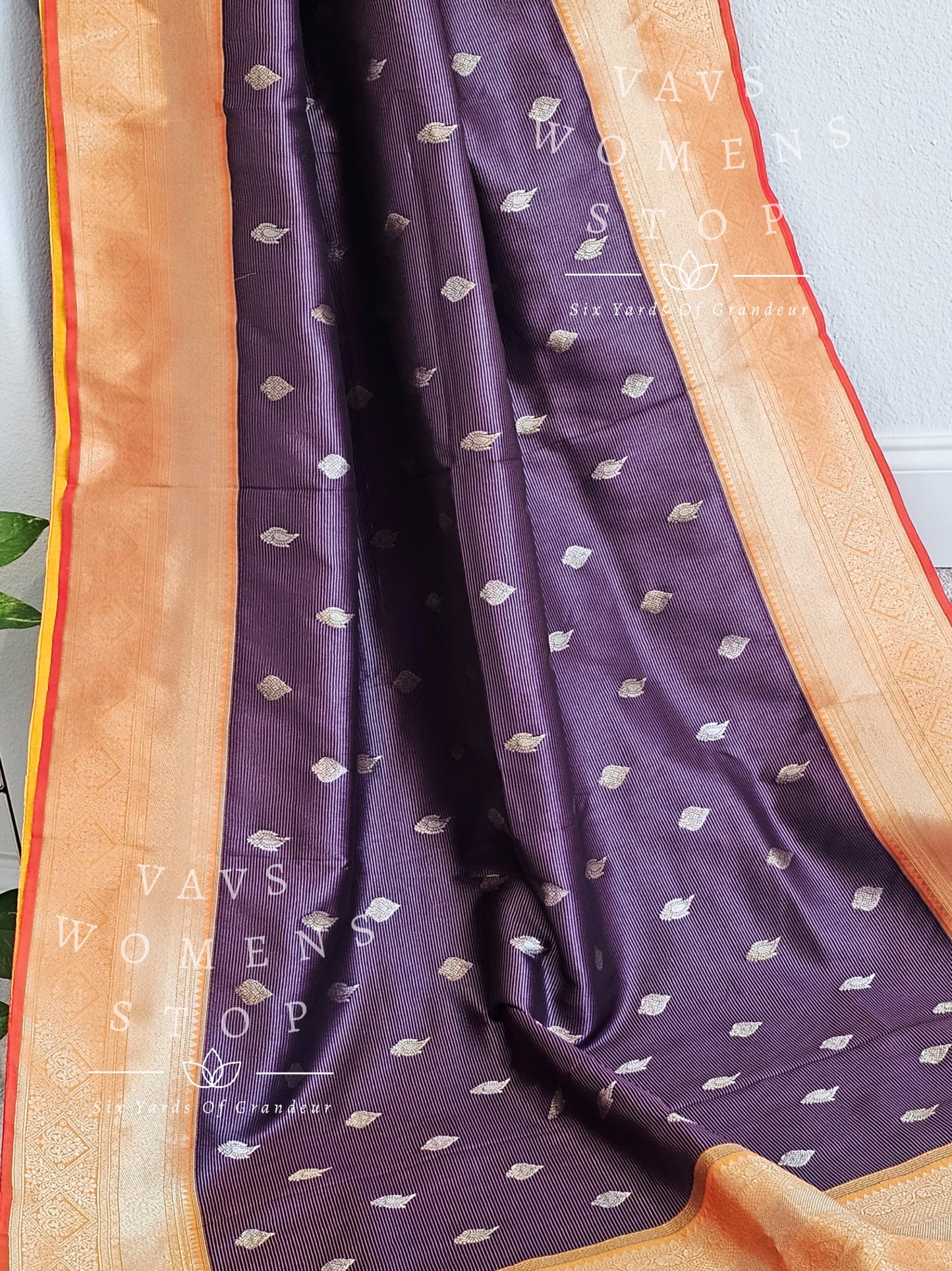 Designer Premium Quality Benarasi Silk Saree -  Blouse