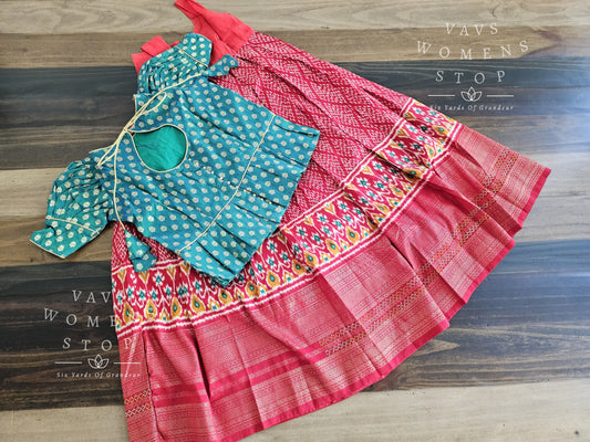 Munga Benarasi Silk Lehenga Blouse