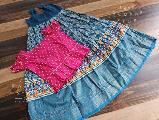 Munga Benarasi Silk Lehenga Blouse