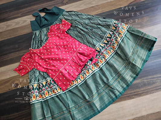 Munga Benarasi Silk Lehenga Blouse