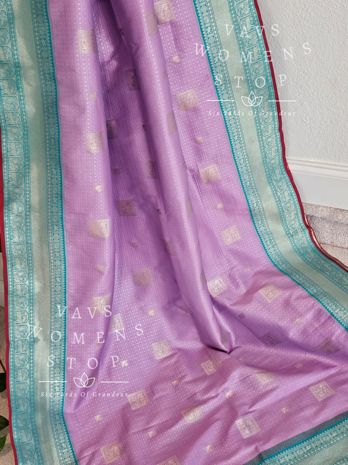 Designer Premium Quality Benarasi Silk Saree -  Blouse