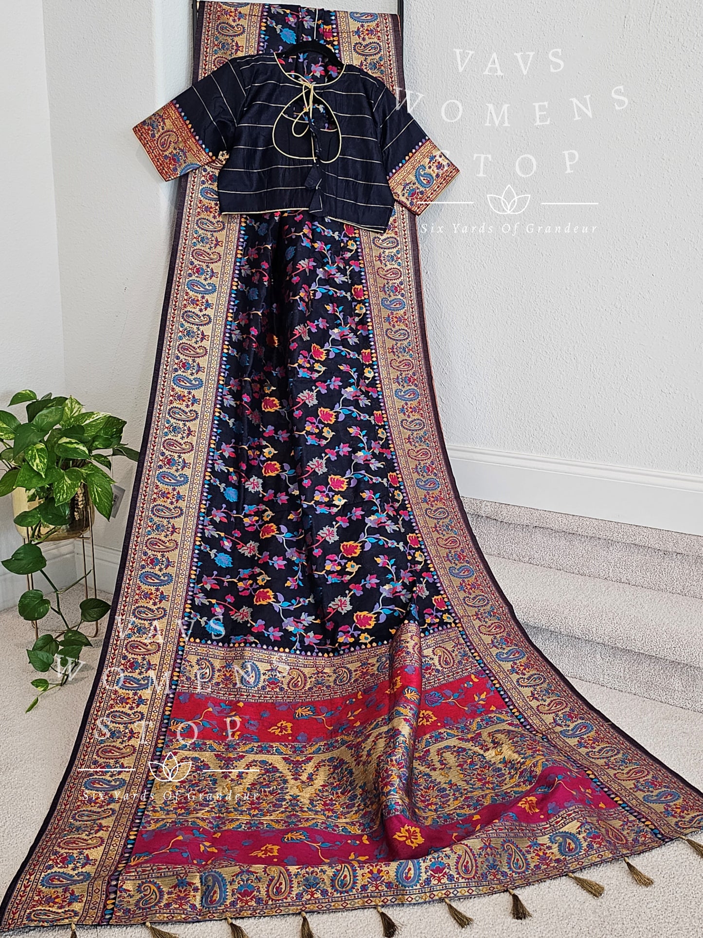 Semi Kashmiri Modal Weaving Silk Cotton Saree - Blouse