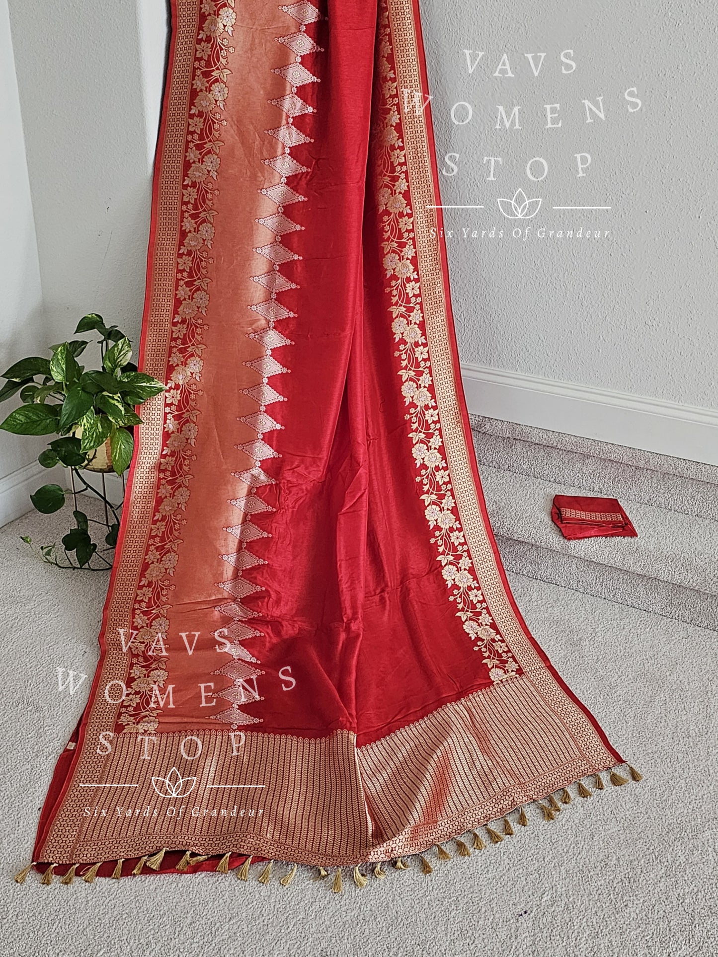 Munga Crepe Silk Saree