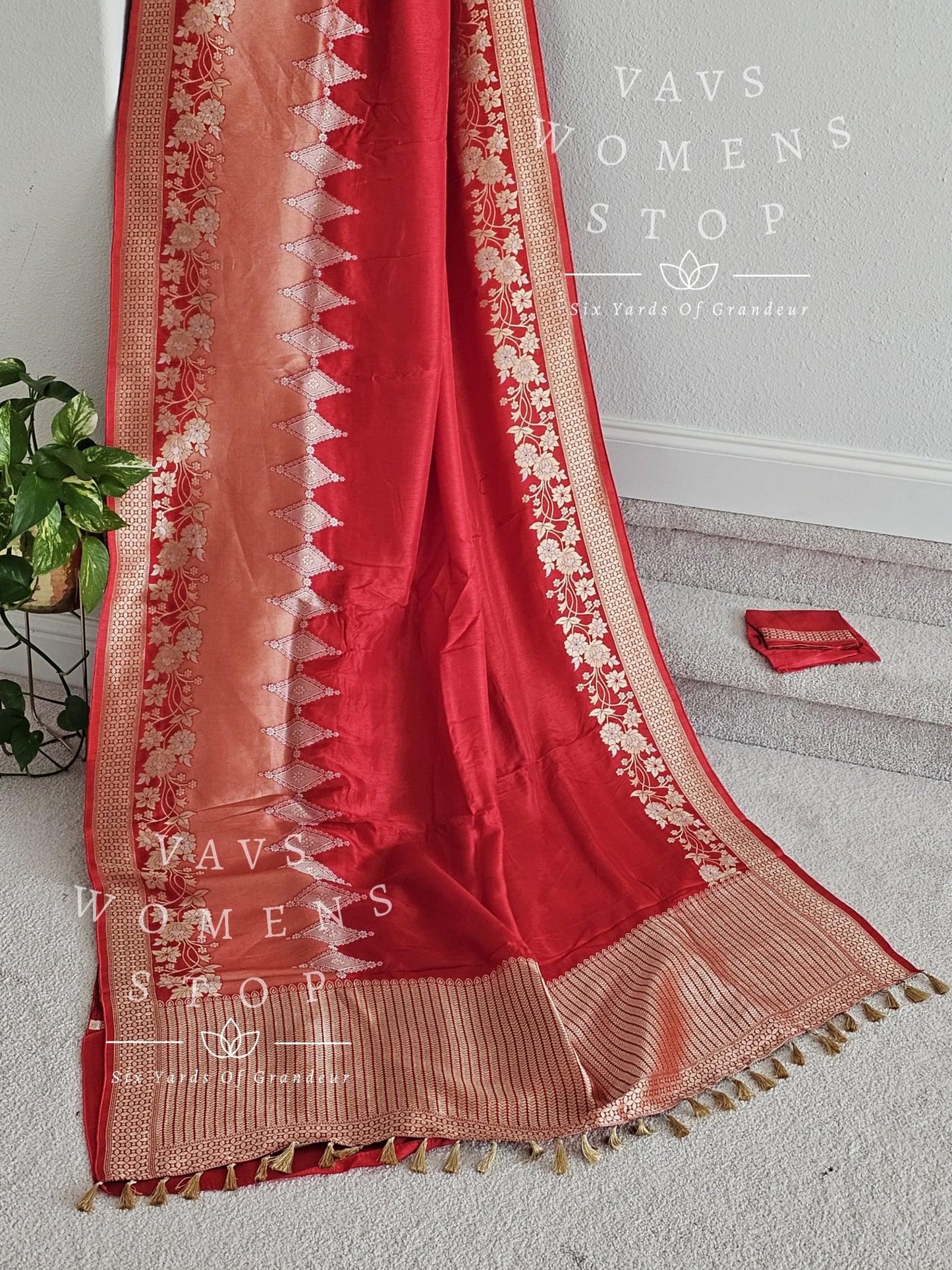 Munga Crepe Silk Saree