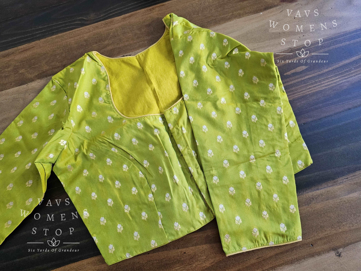 3/4 Sleeves Green Benarasi Silk Blouse
