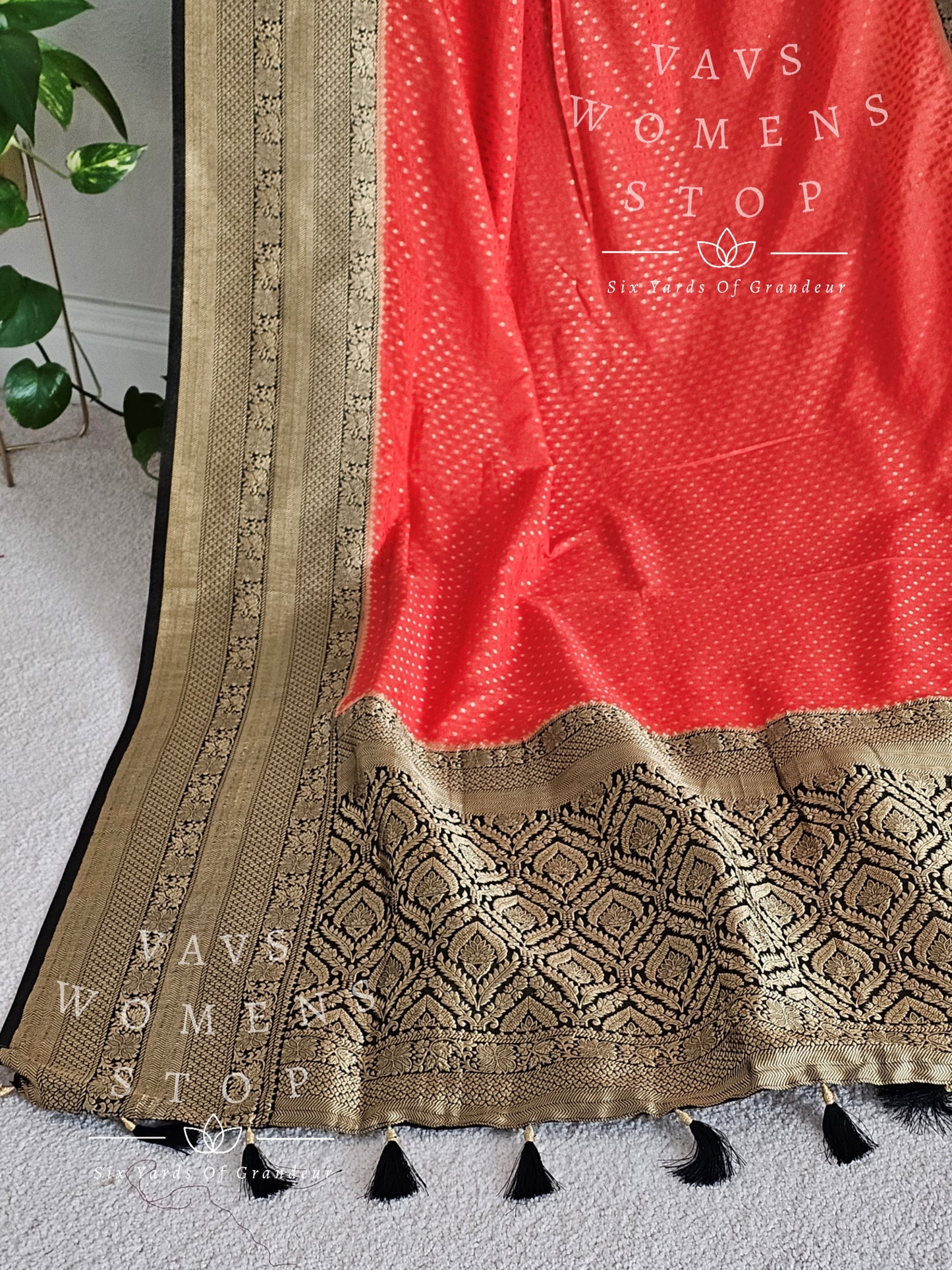 Fancy Semi Warm Benarasi Silk Saree - Blouse