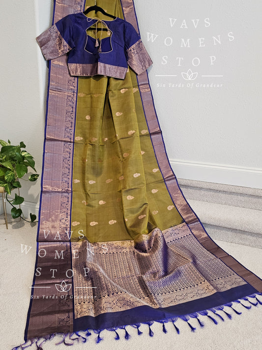 Pure Kanchi Pattu Soft Silk Saree with stitched blouse