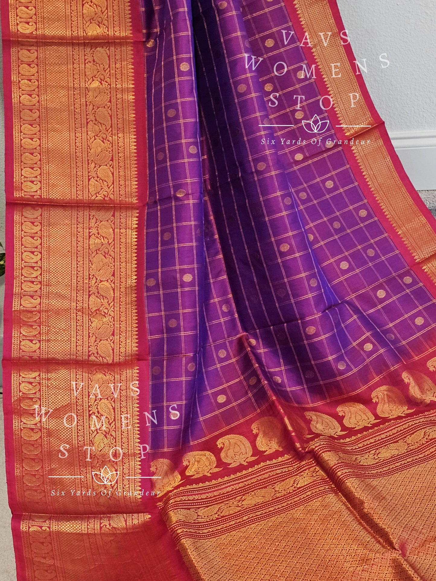 Pure Gadwal Handwoven Silk Saree With Stitched Blouse