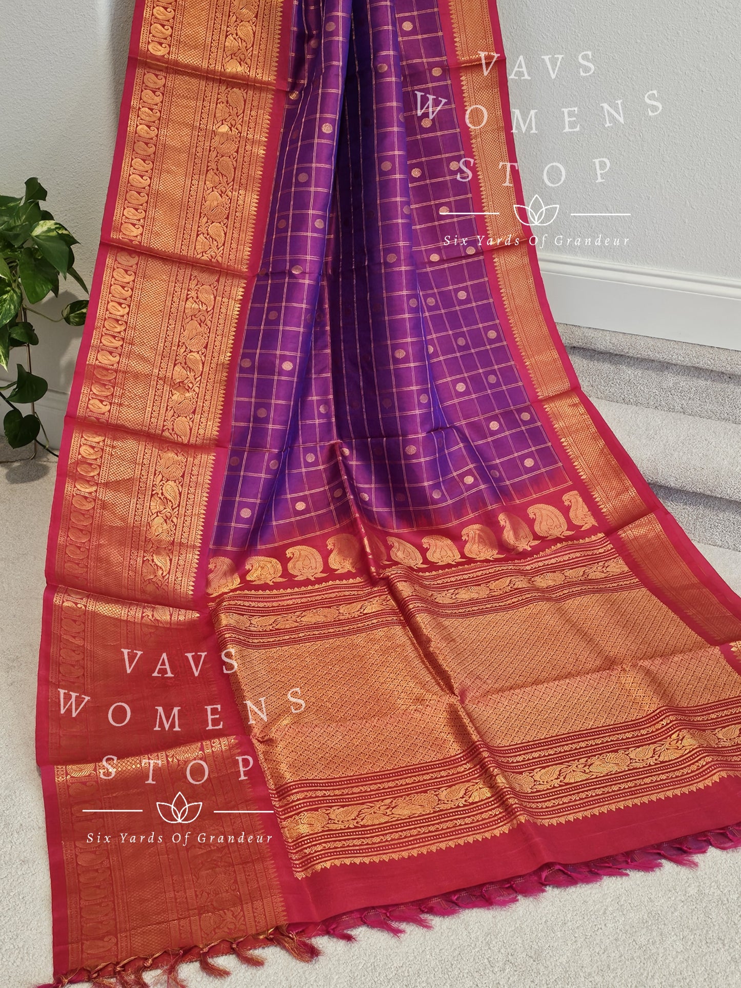 Pure Gadwal Handwoven Silk Saree With Stitched Blouse