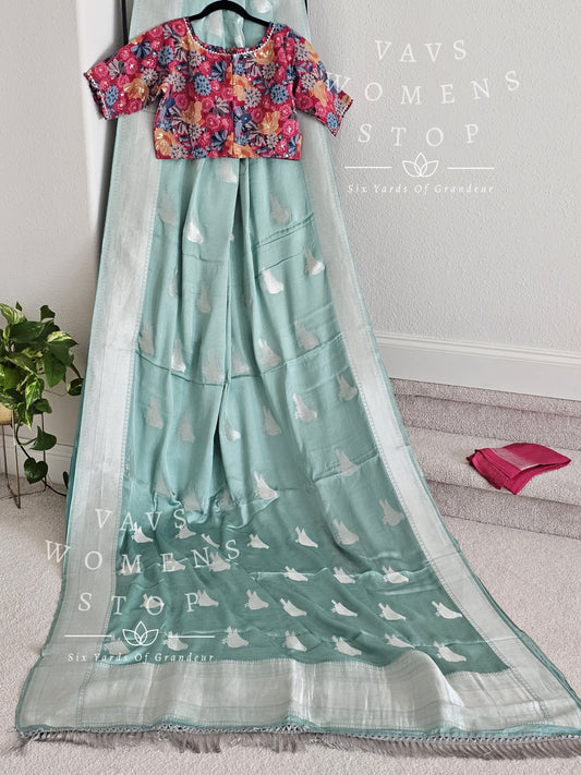 Munga Crepe Satin Benarasi Silk Saree - Designer Floral Blouse