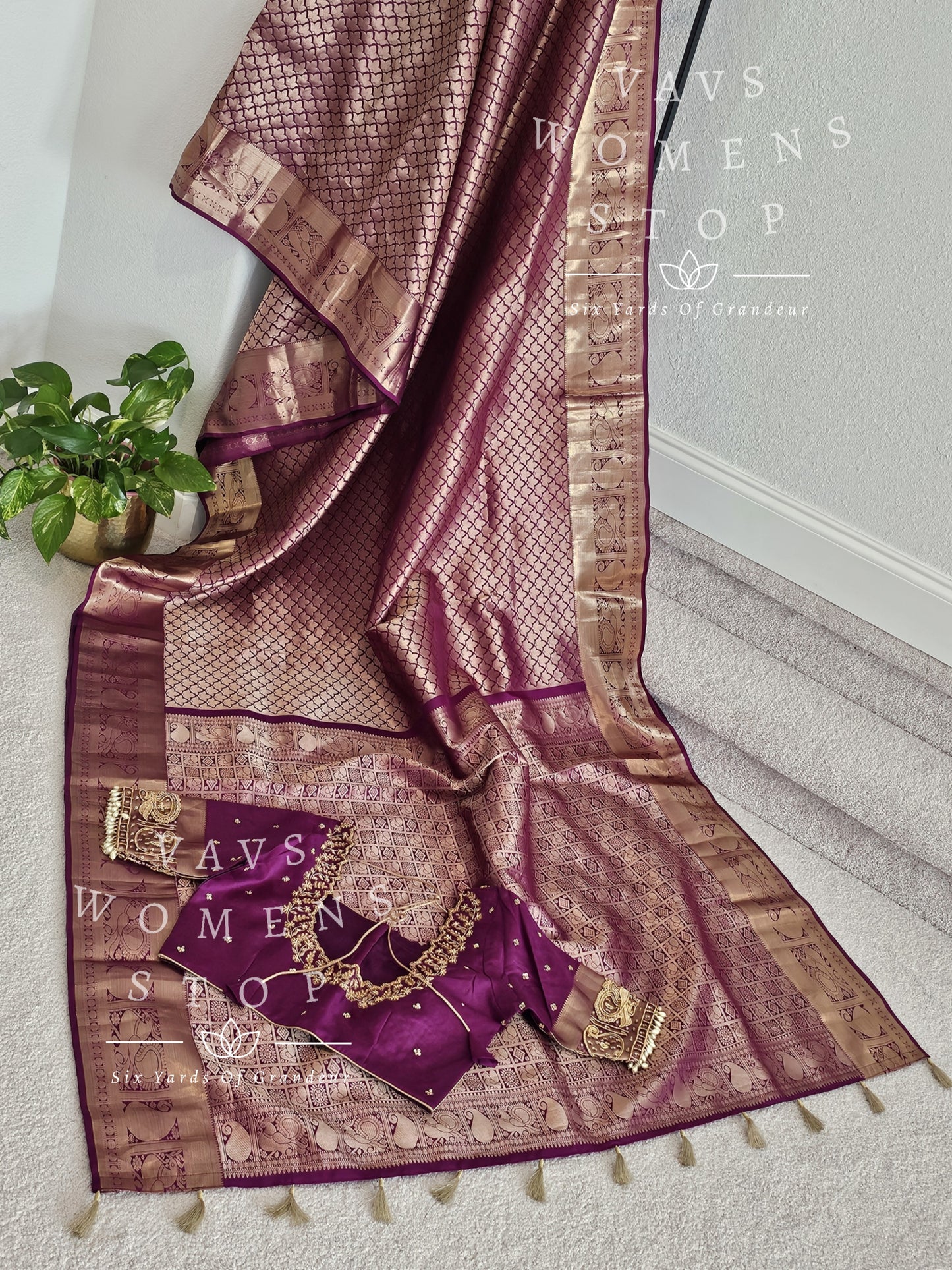 Pure Kanchi Pattu Soft Silk Saree with maggam work stitched blouse