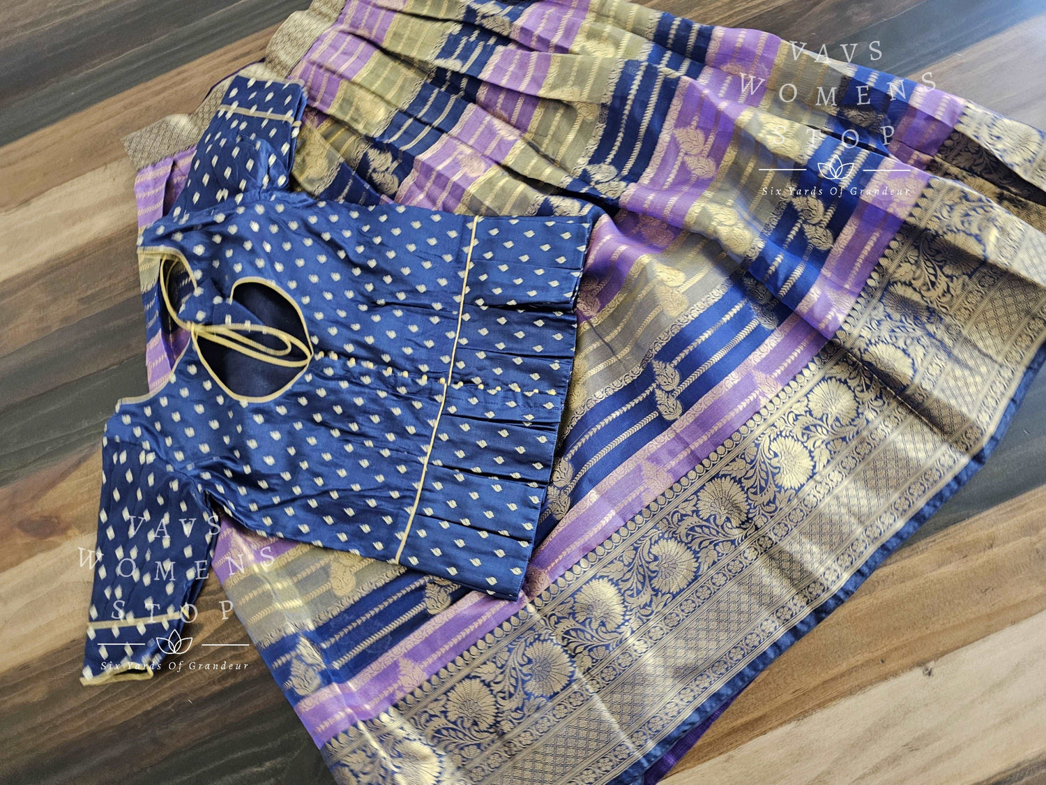 Chiniya Benarasi Langa Blouse/ Pattu Pavadai set