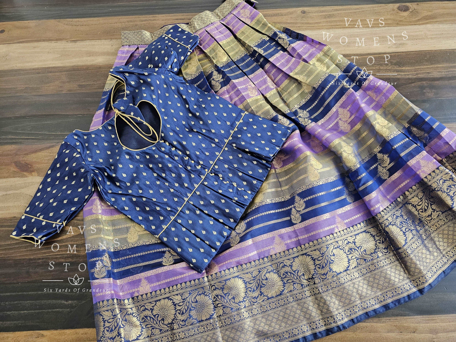 Chiniya Benarasi Langa Blouse/ Pattu Pavadai set