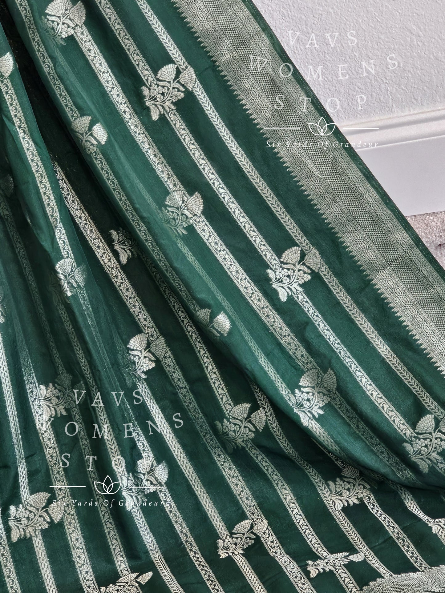 Semi Crepe Benarasi Silk Saree