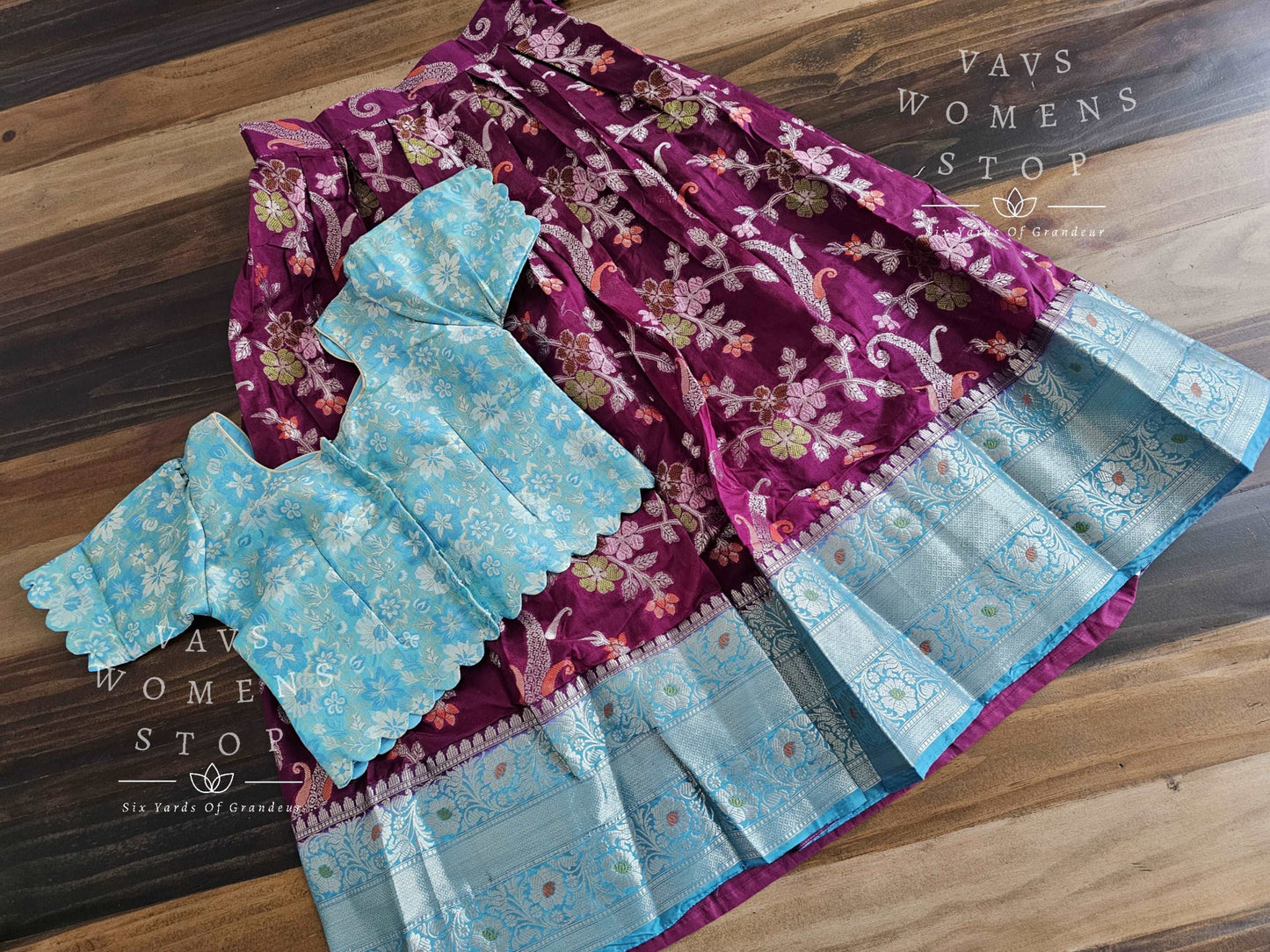 Chiniya Benarasi Langa Blouse/ Pattu Pavadai set