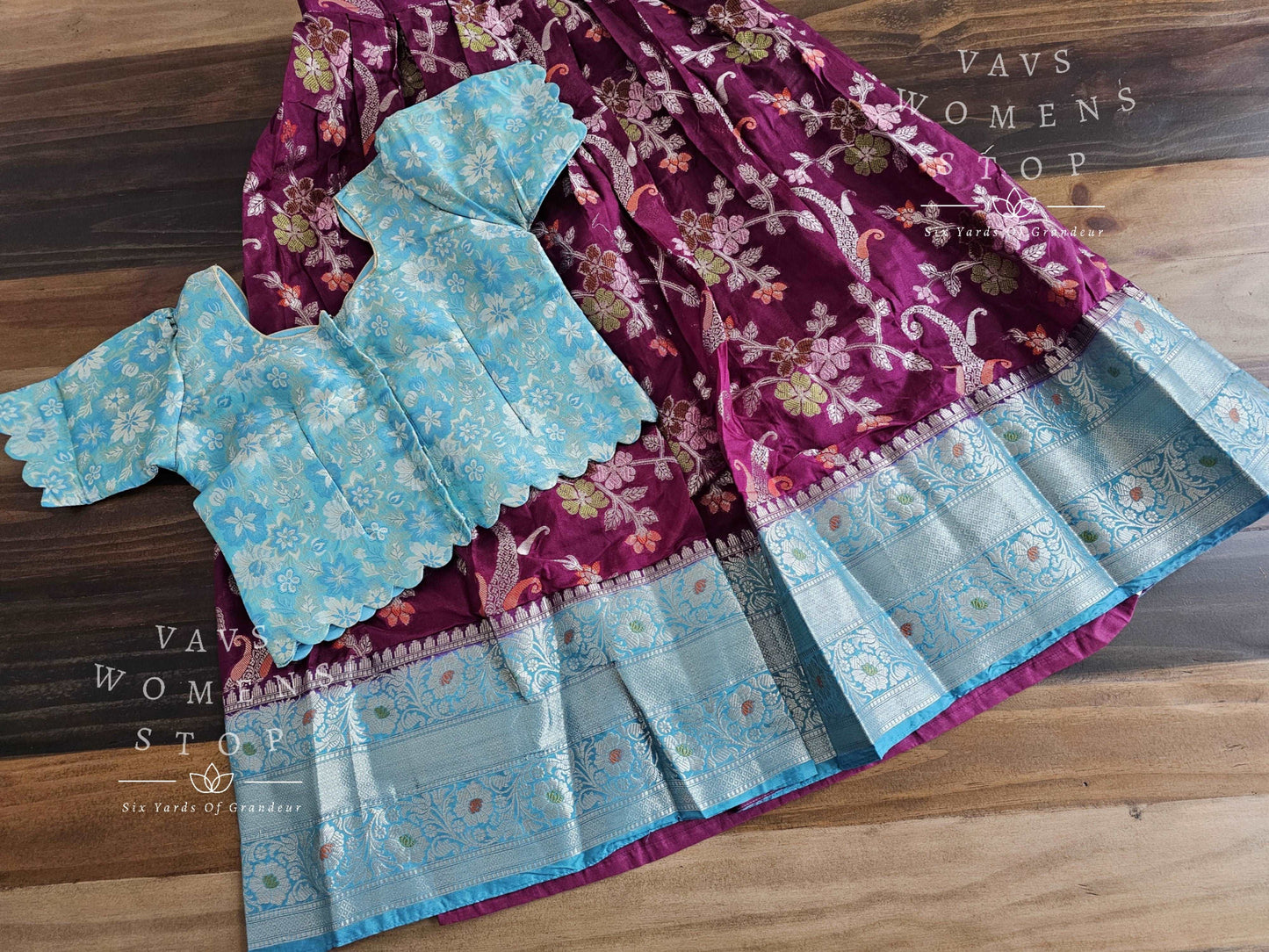 Chiniya Benarasi Langa Blouse/ Pattu Pavadai set