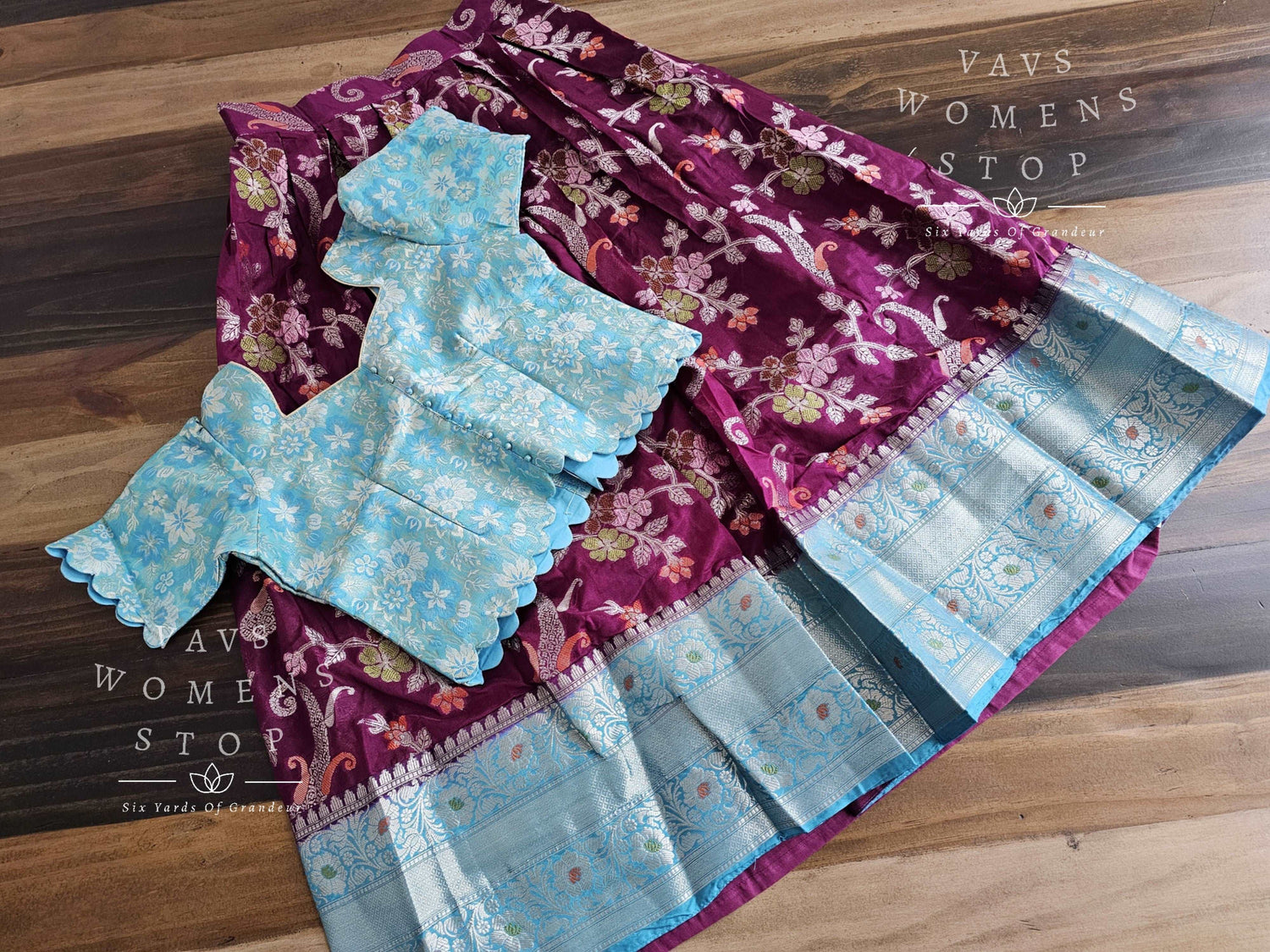 Chiniya Benarasi Langa Blouse/ Pattu Pavadai set