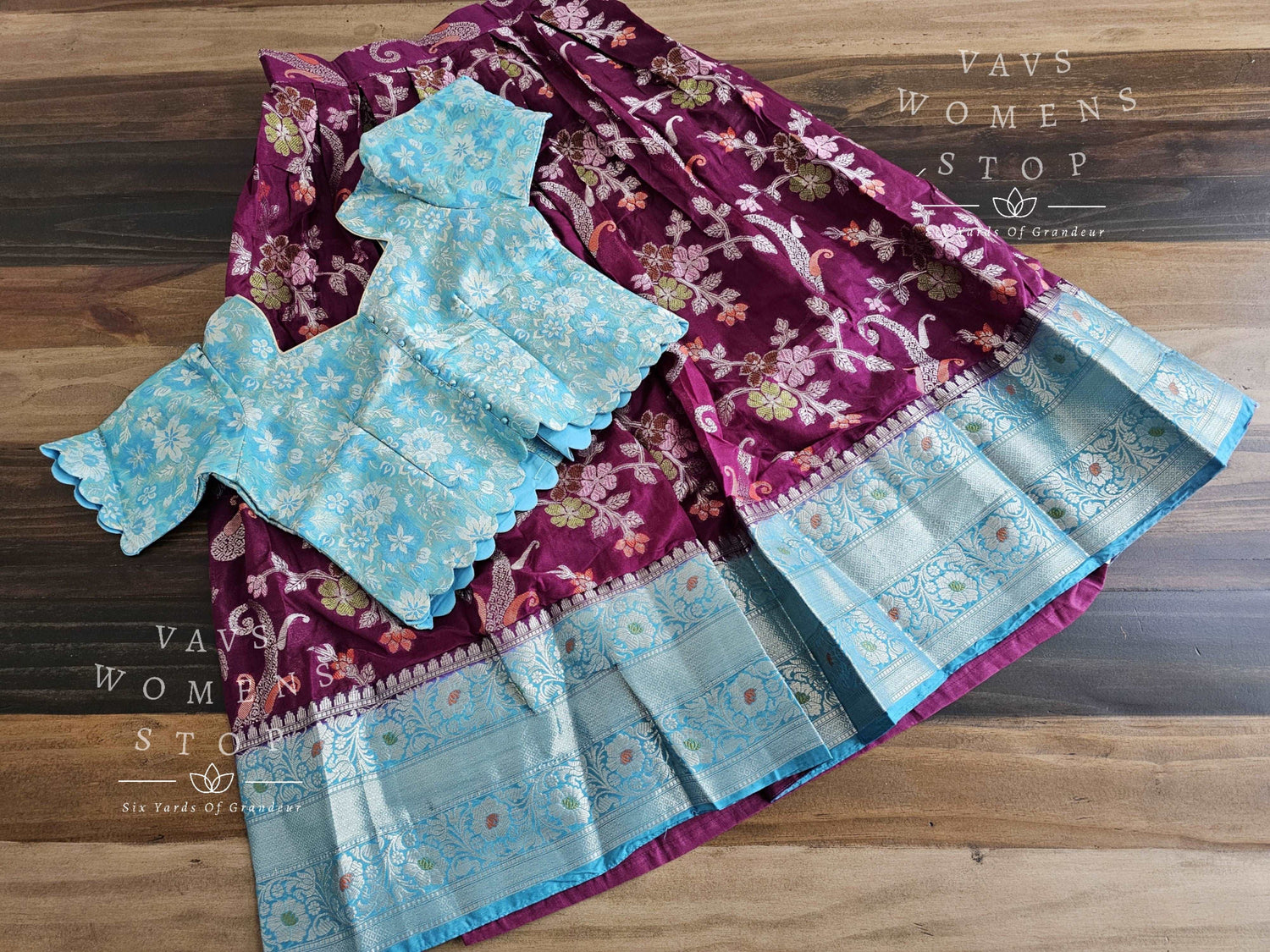 Chiniya Benarasi Langa Blouse/ Pattu Pavadai set