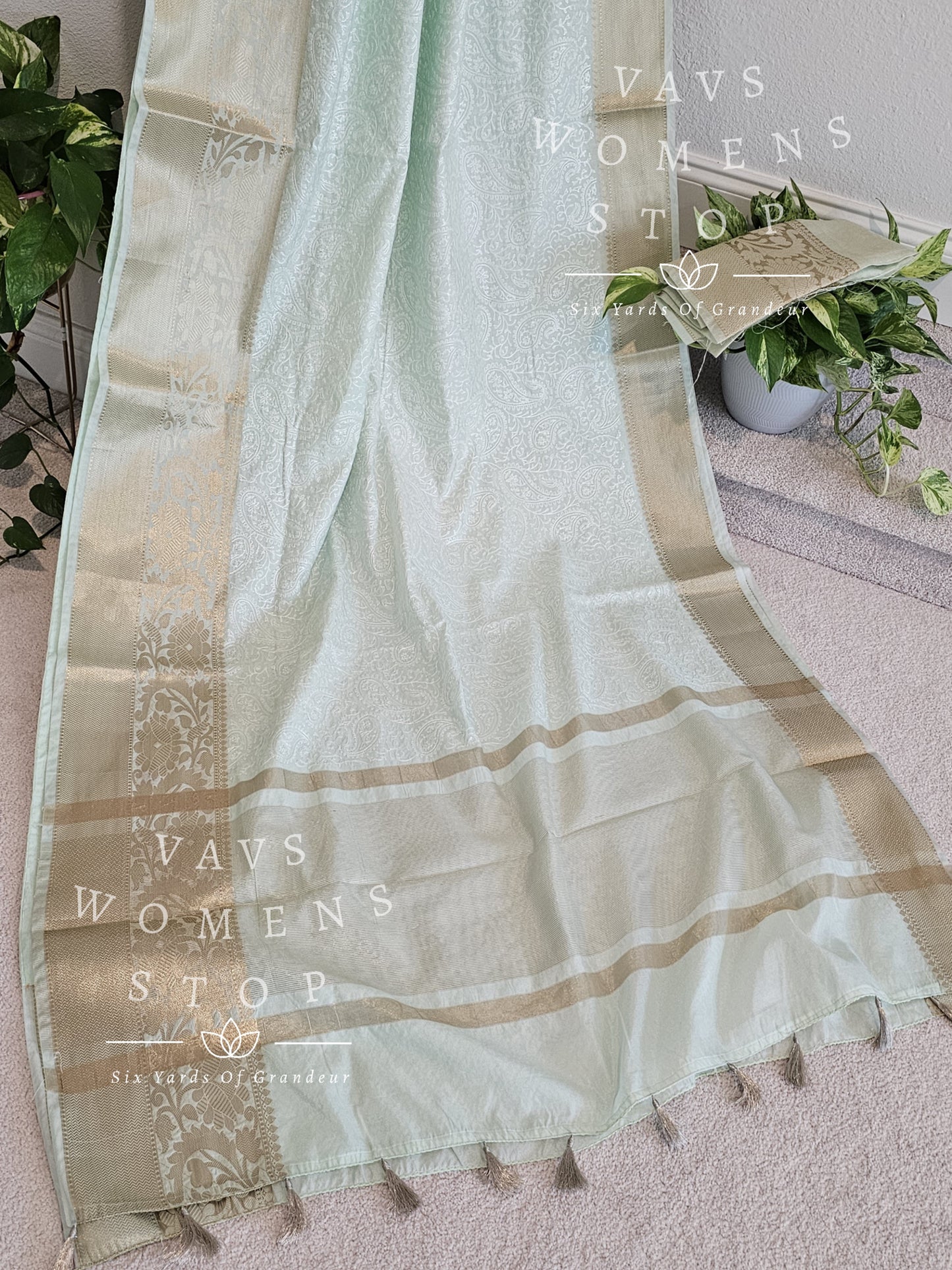 Blended Munga Benarasi Chikankari Saree