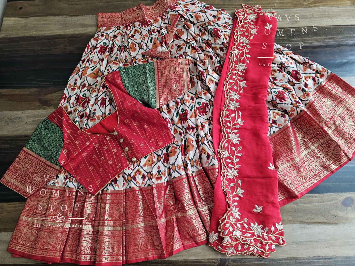 Munga Benarasi Patola Half Saree/ Lehenga Set