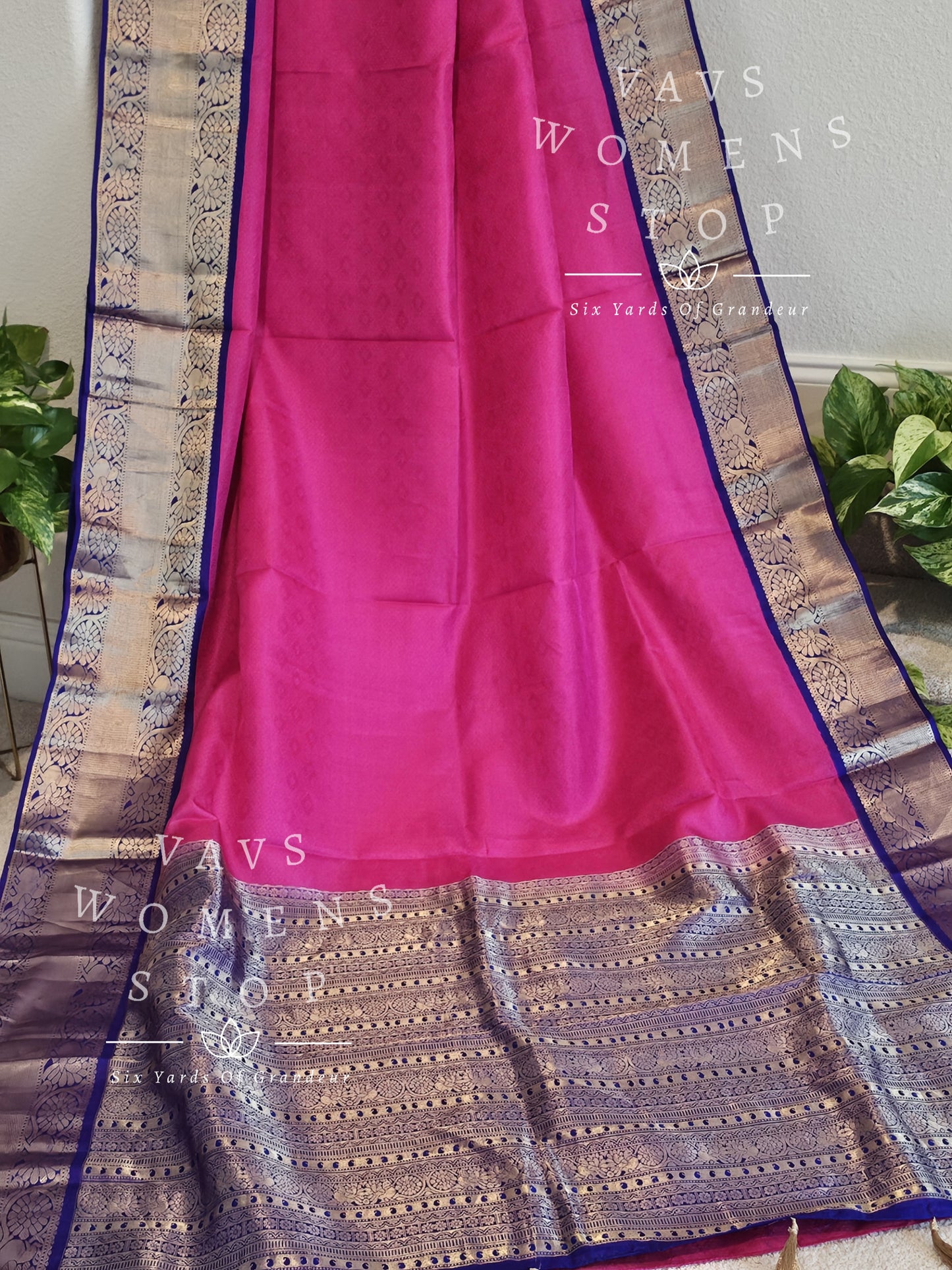 Pure Kanchi Soft Silk Saree - Blouse