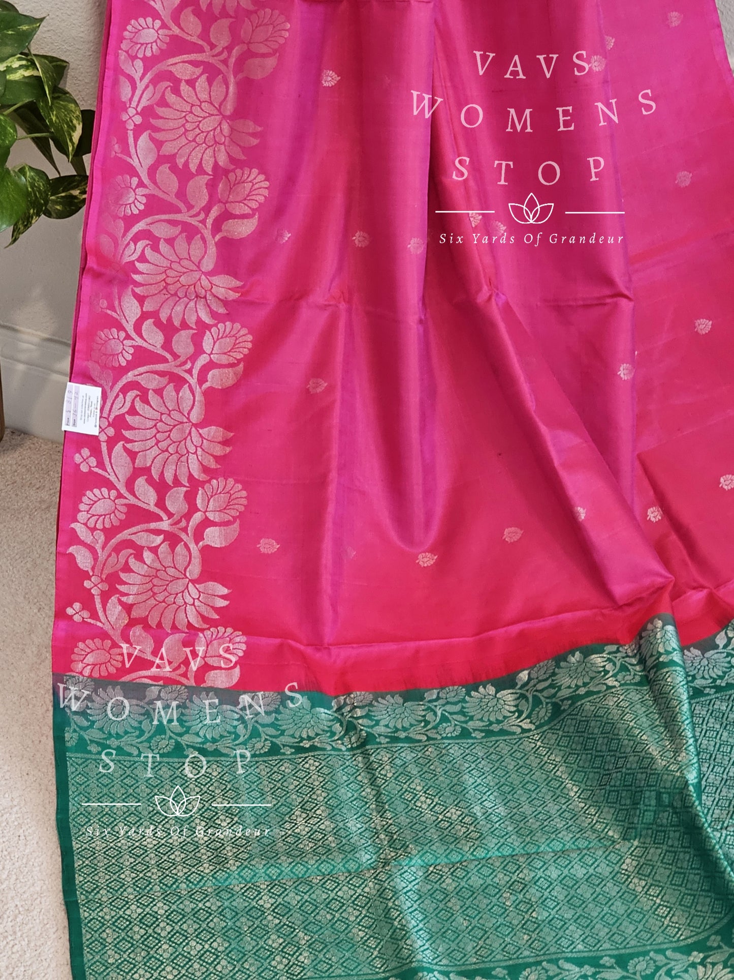 Pure Kanchi Soft Silk Saree - Benarasi Blouse