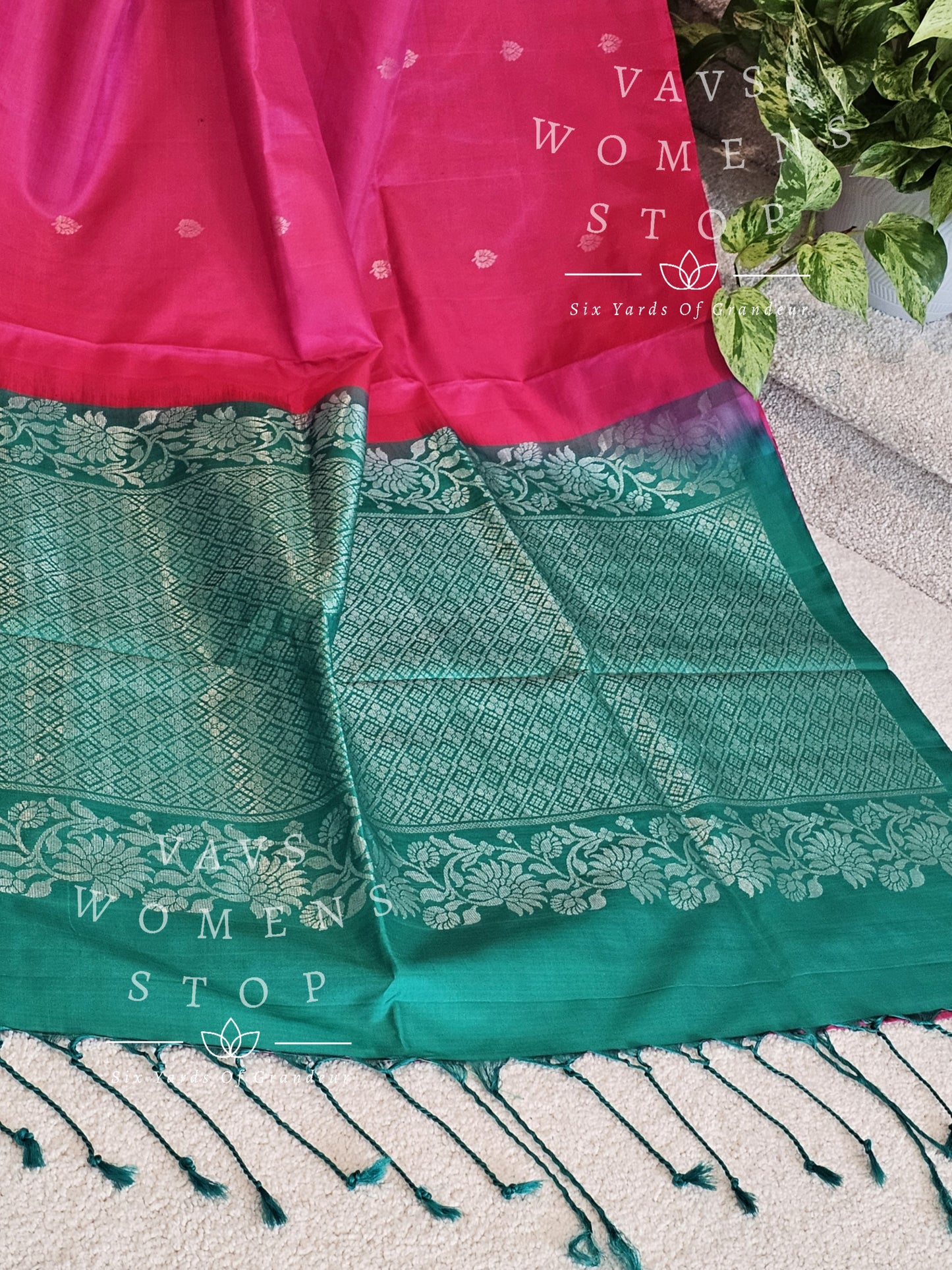 Pure Kanchi Soft Silk Saree - Maggam Blouse