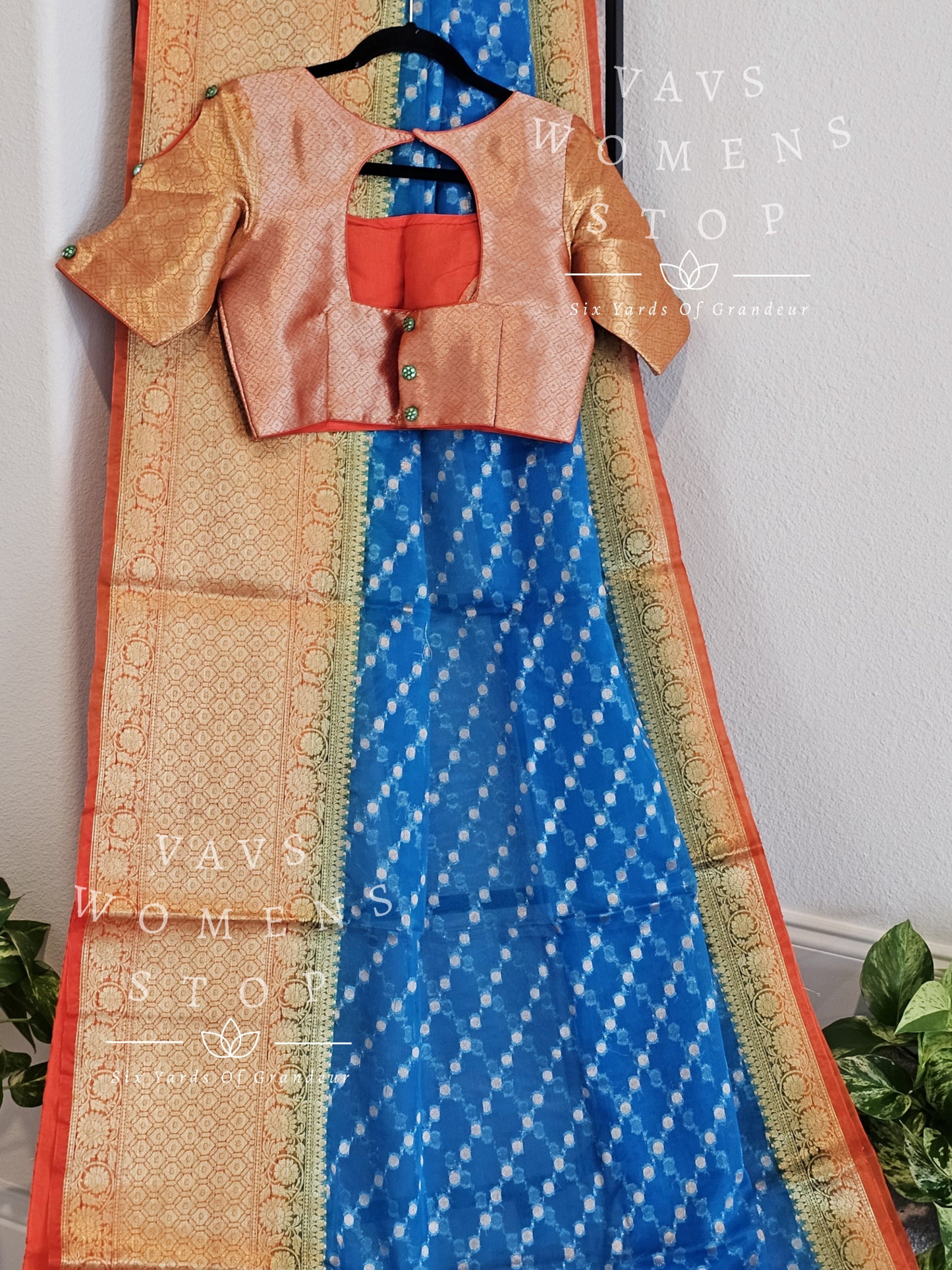 Kanchi Border Semi Organza Saree - Blouse