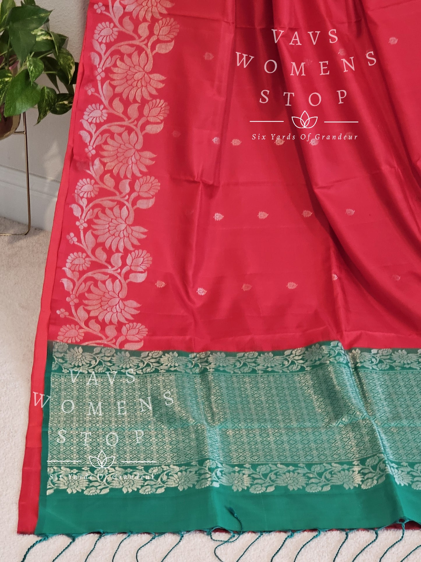 Pure Kanchi Soft Silk Saree - Benarasi Blouse