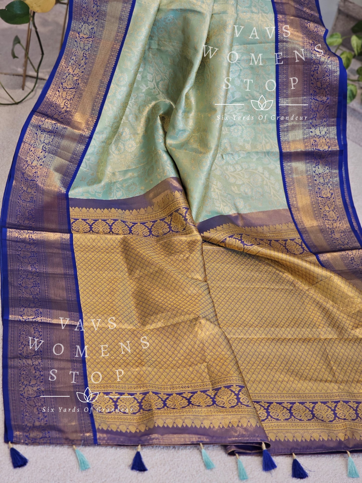 Pure Kanchi Pattu Tissue Brocade Silk Saree - Maggam Blouse