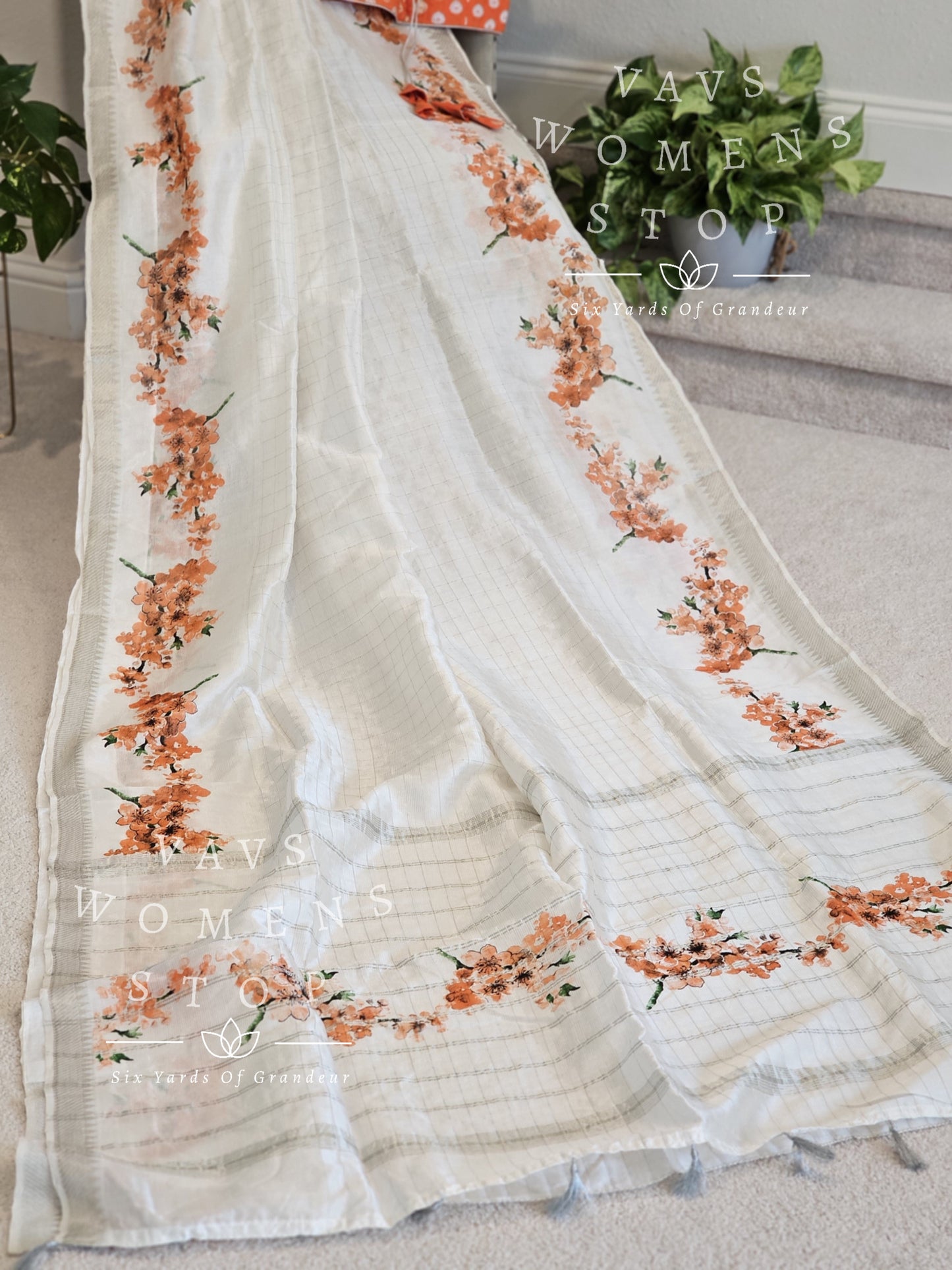 Mangalagiri Pattu Floral Print Saree - Benarasi Blouse