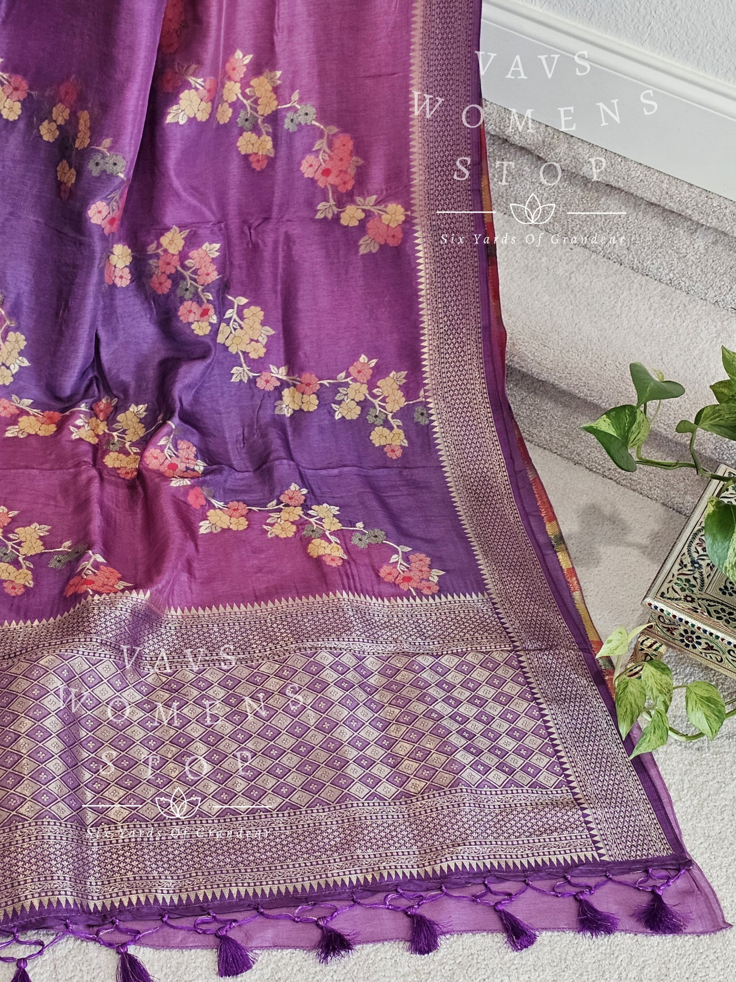 Pure Munga Tussar Silk Saree - Blouse