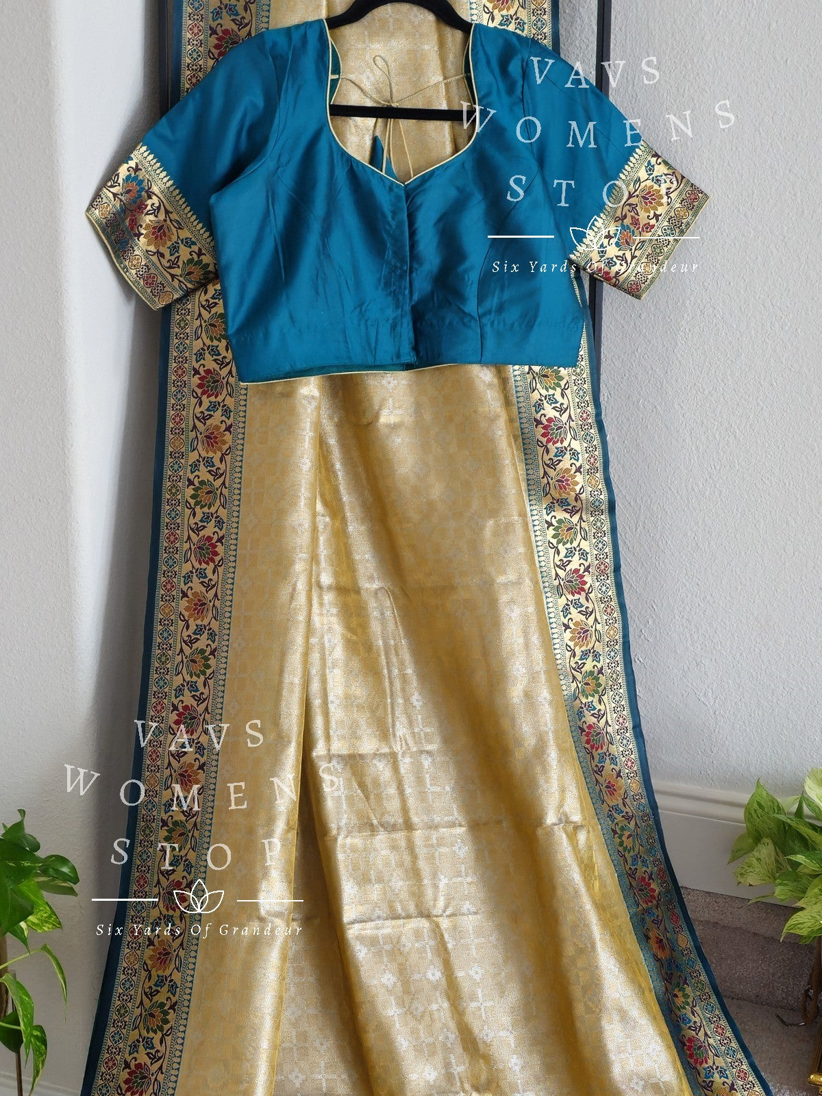 Benarasi Kanji Varam Tissue Paithani Saree - Blouse