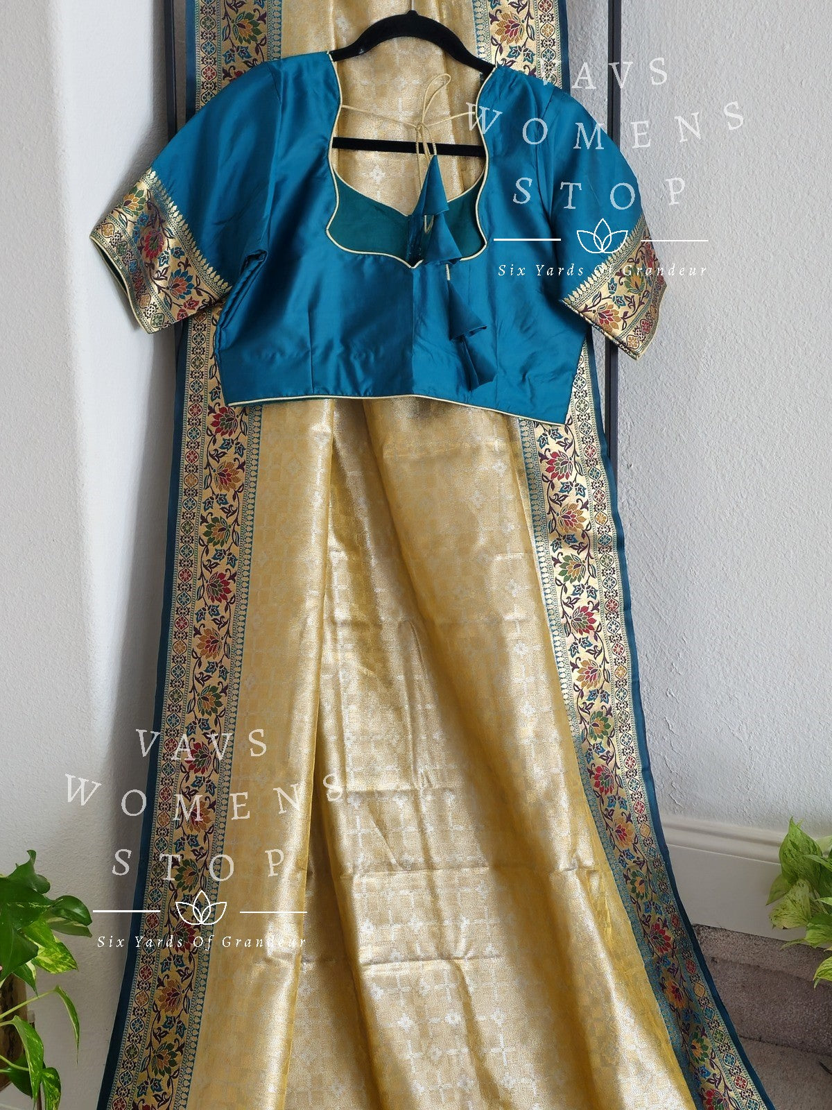 Benarasi Kanji Varam Tissue Paithani Saree - Blouse