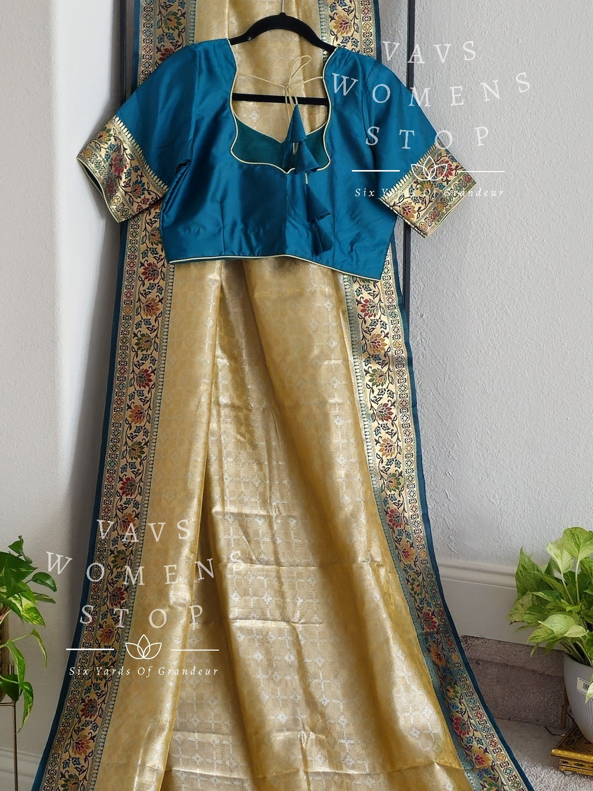 Benarasi Kanji Varam Tissue Paithani Saree - Blouse