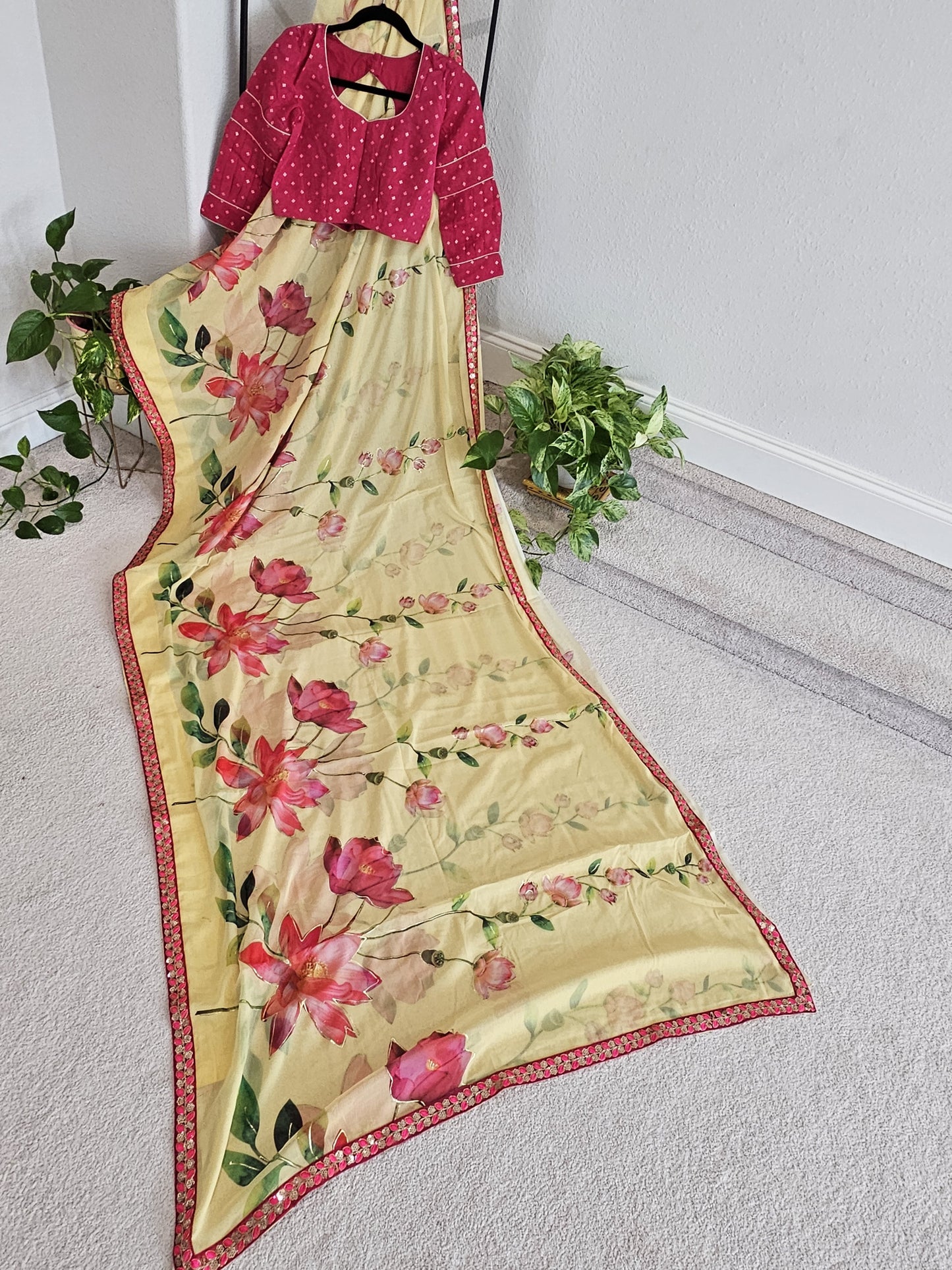 Soft Chiffon Organza Floral Print Saree - 3/4 Patterned Sleeves Designer Blouse