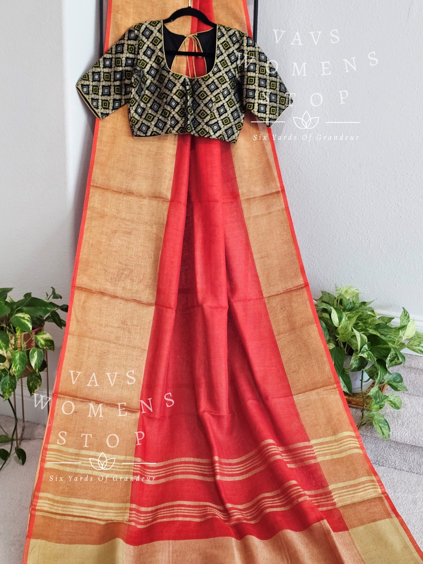 Linen By Linen Saree - Georgette Bhandini Blouse