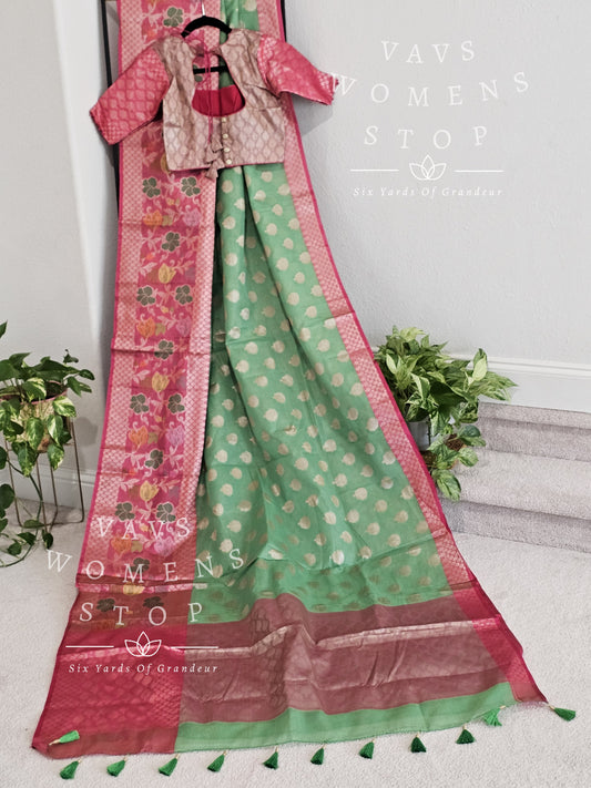 Semi Benarasi Warm Organza Silk Saree - Blouse