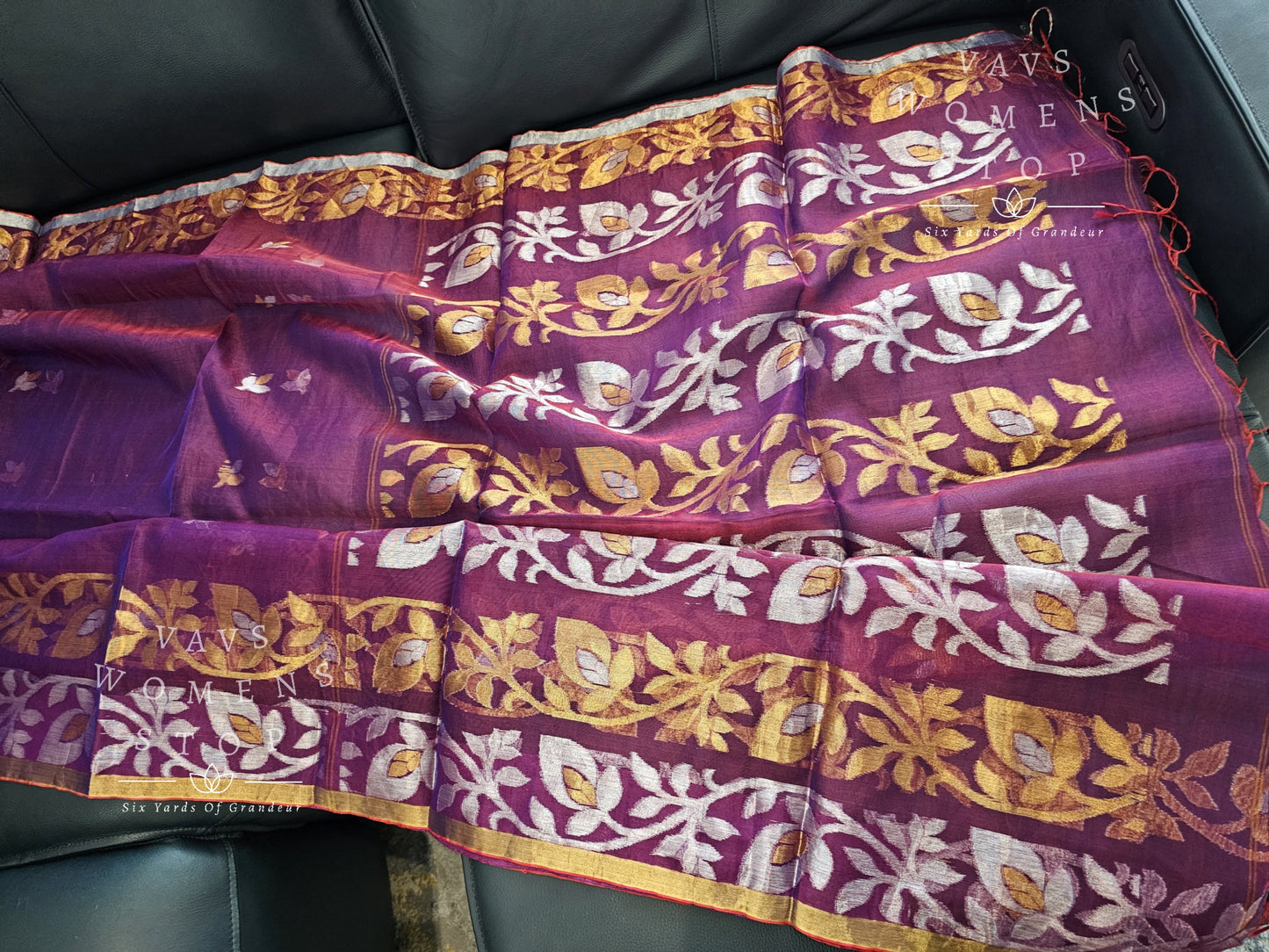 Exclusive Soft Muslin Silk Handwoven Jamdani Saree