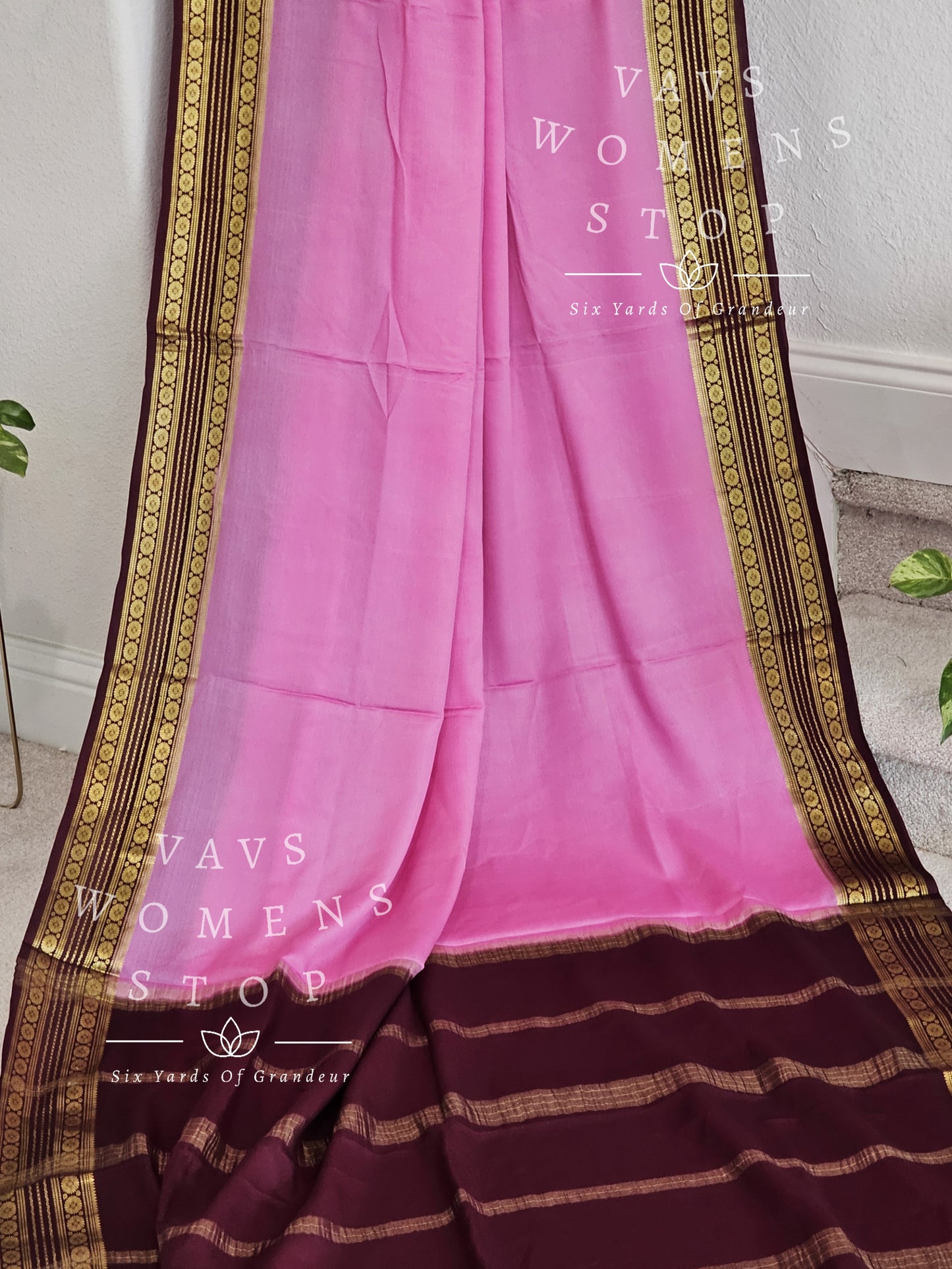 Pure Mysore Crepe Silk Saree - Benarasi Blouse