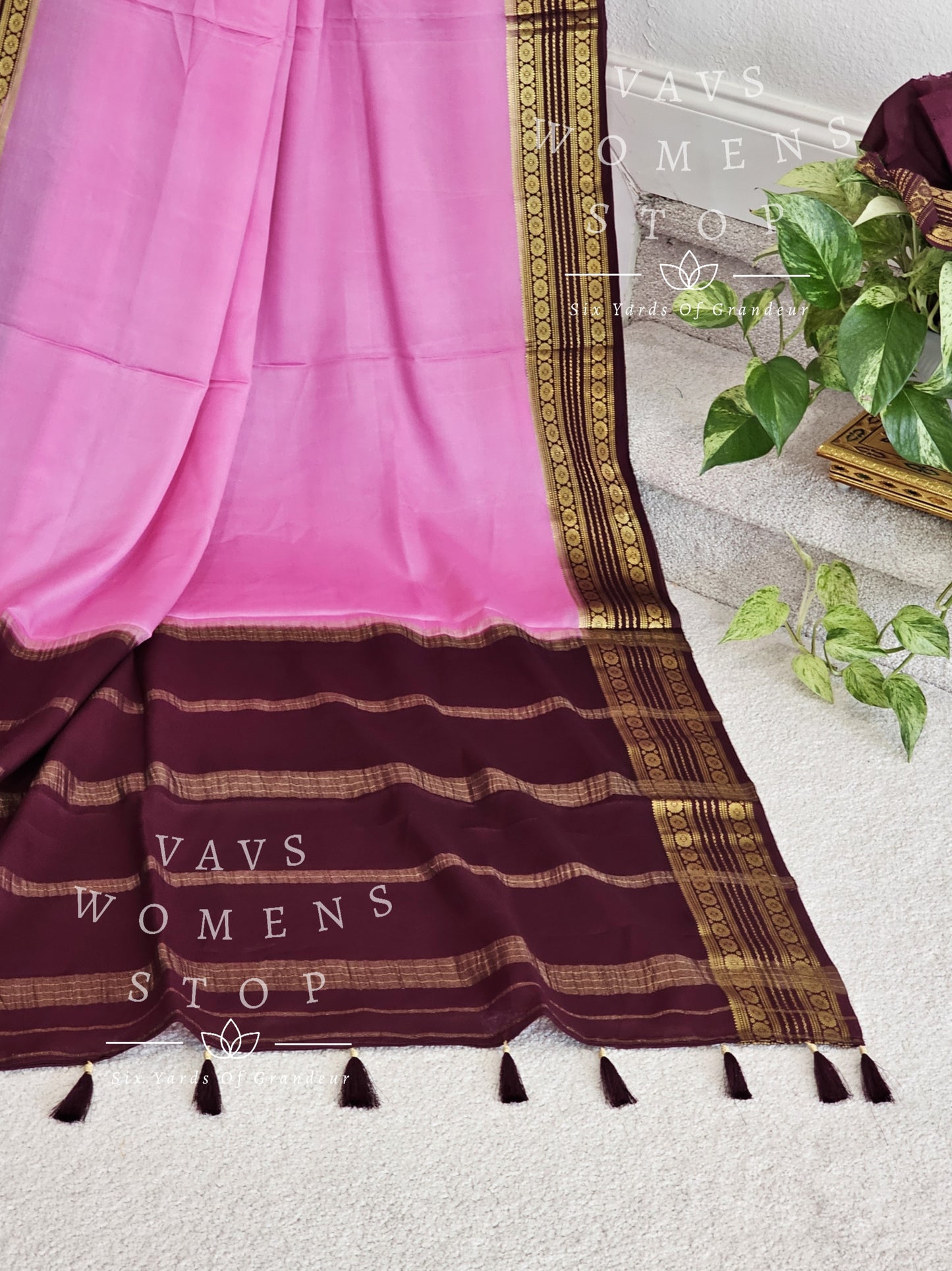 Pure Mysore Crepe Silk Saree - Benarasi Blouse