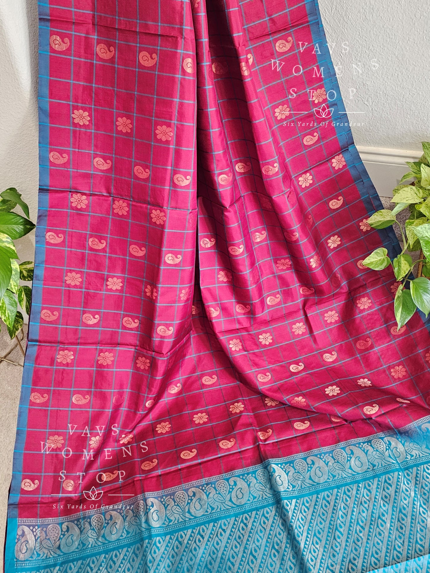 Borderless Pure Kanchi Soft Silk Saree - Maggam Blouse