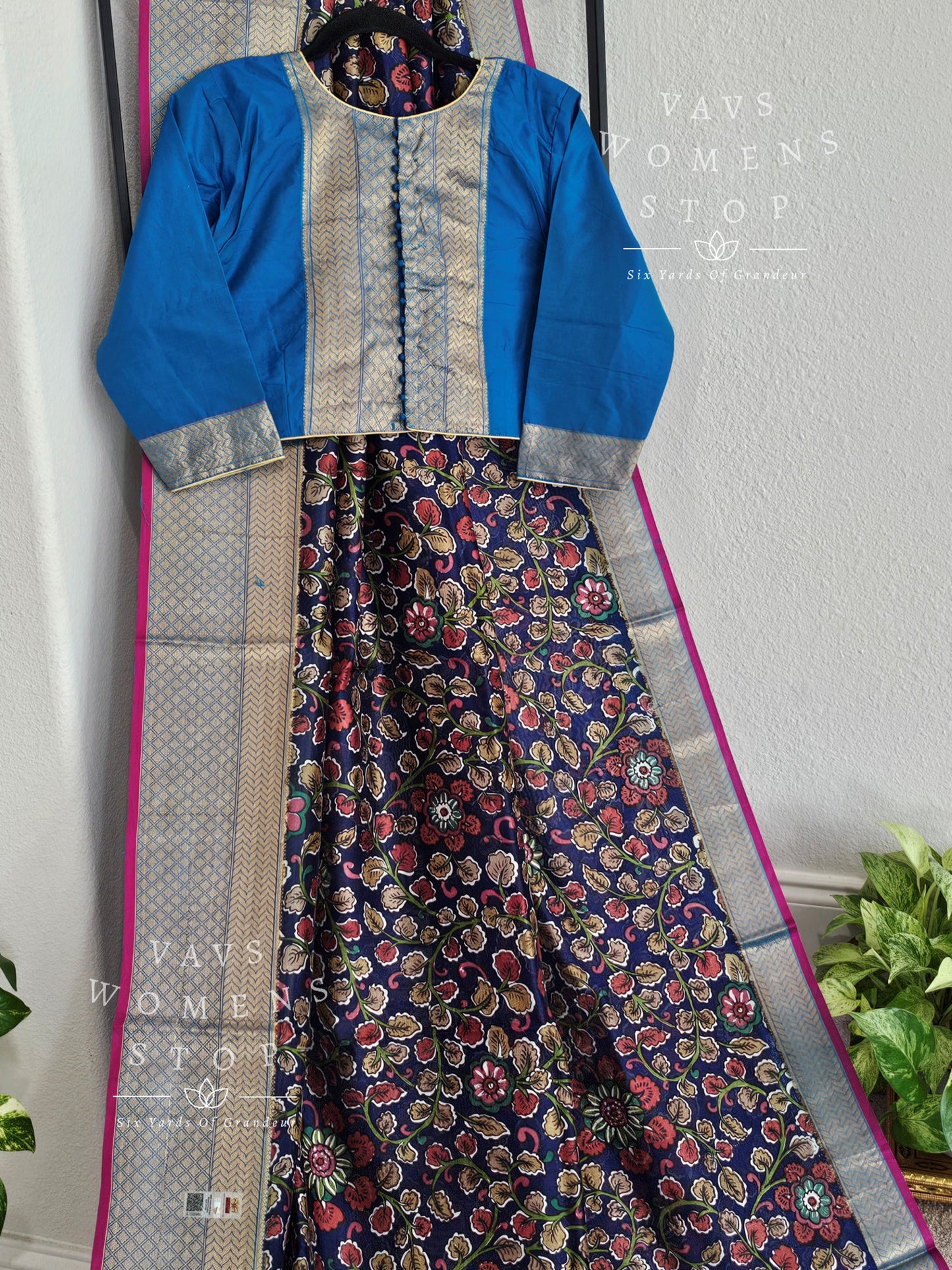 Pure Dupion kalamkari Print Saree - Blouse