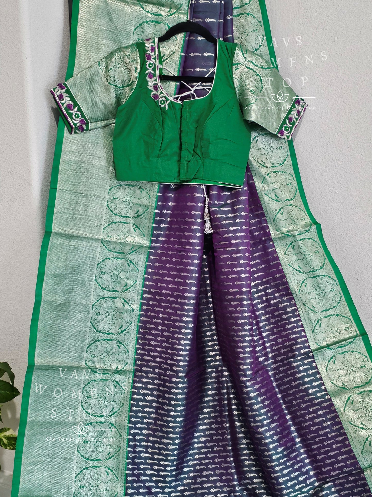 Pure Venkatagiri Pattu Saree - Blouse